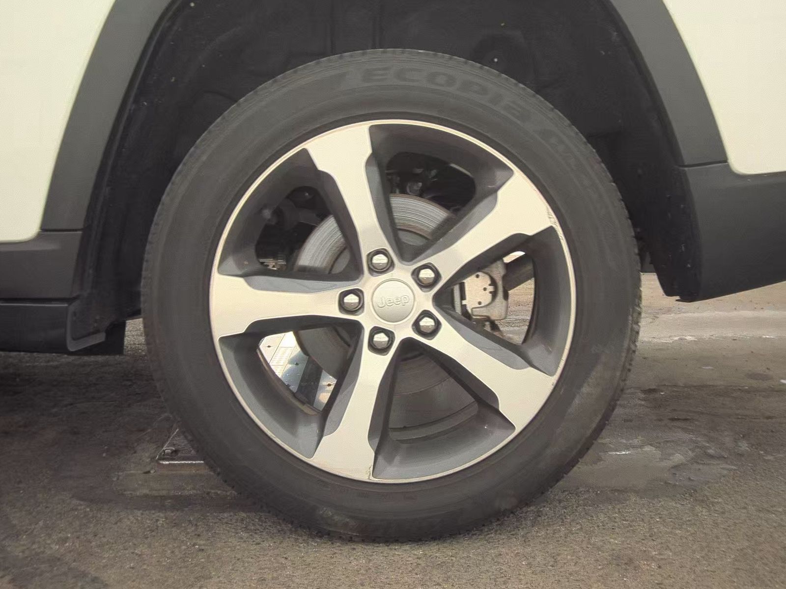 2023 Jeep Grand Cherokee Limited AWD