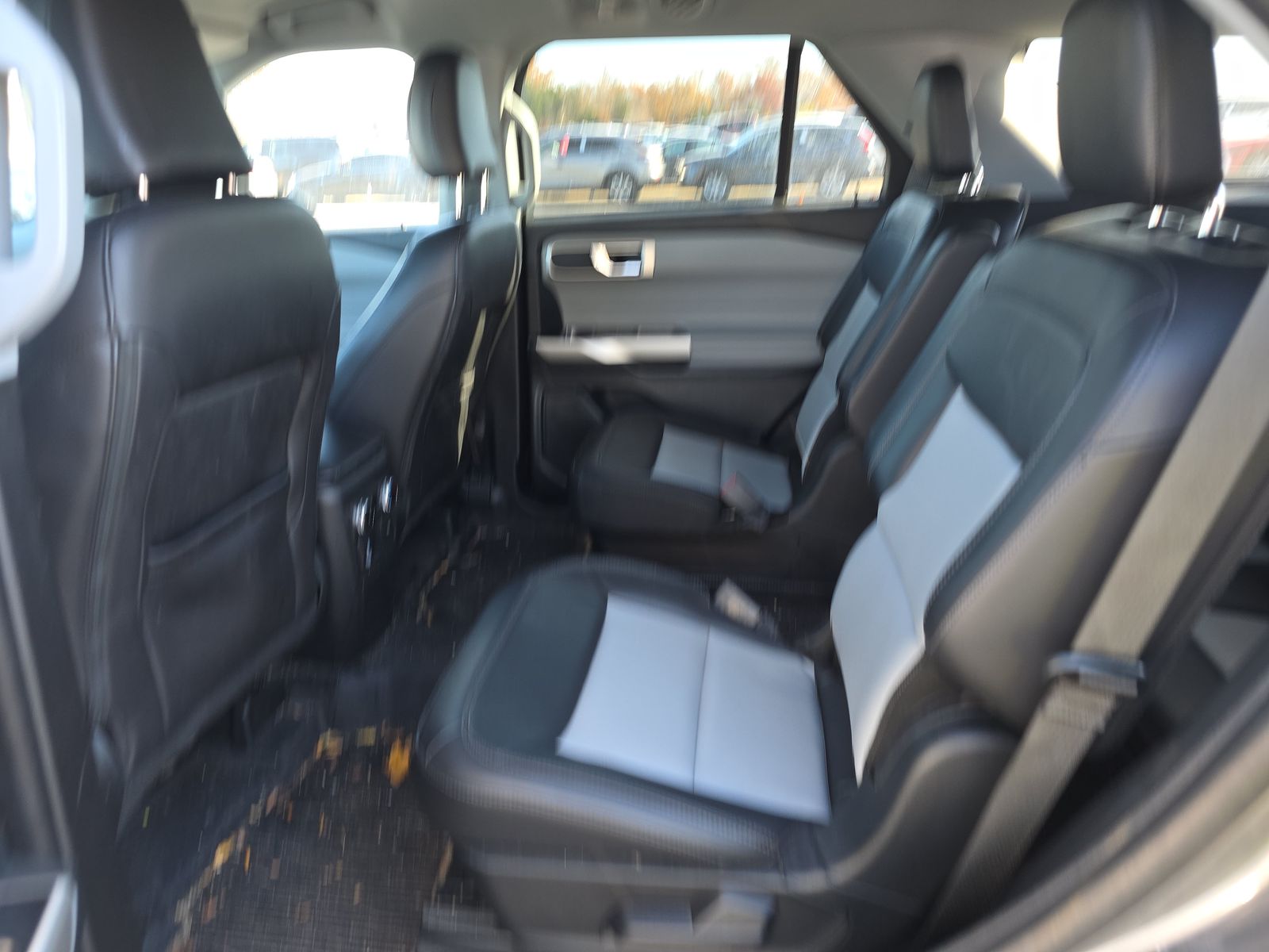 2023 Ford Explorer XLT AWD