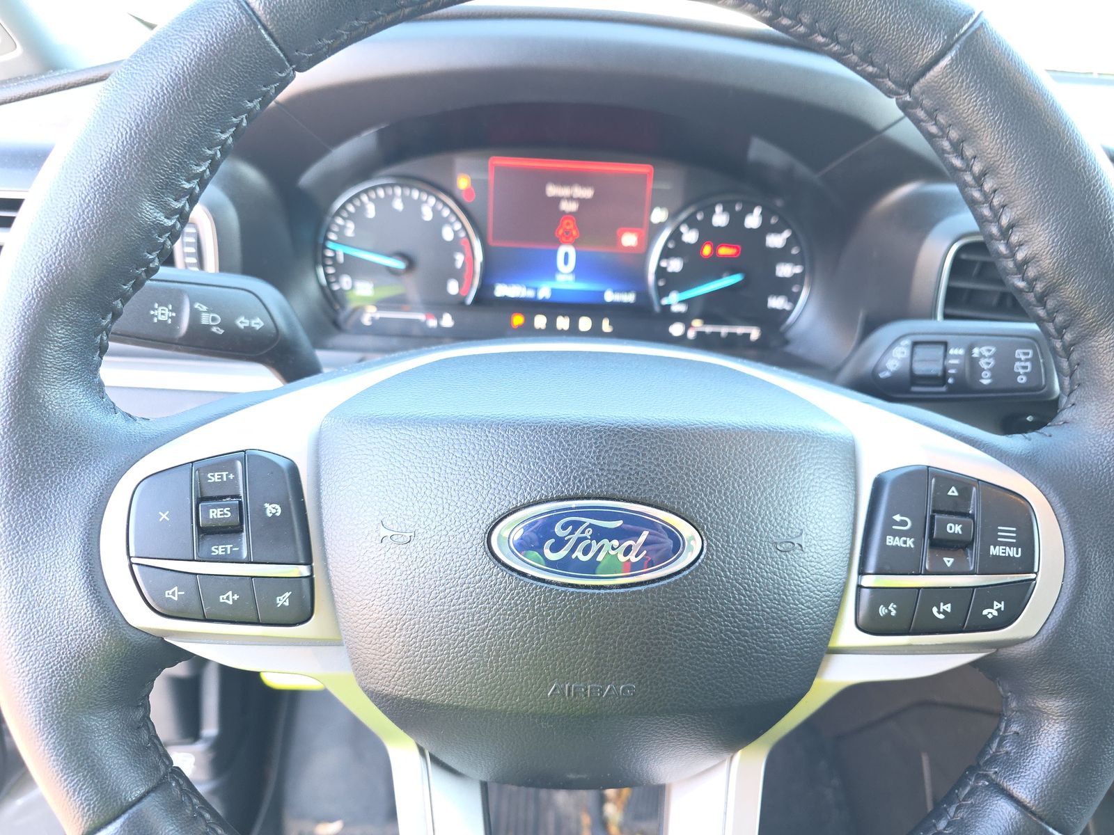 2023 Ford Explorer XLT AWD