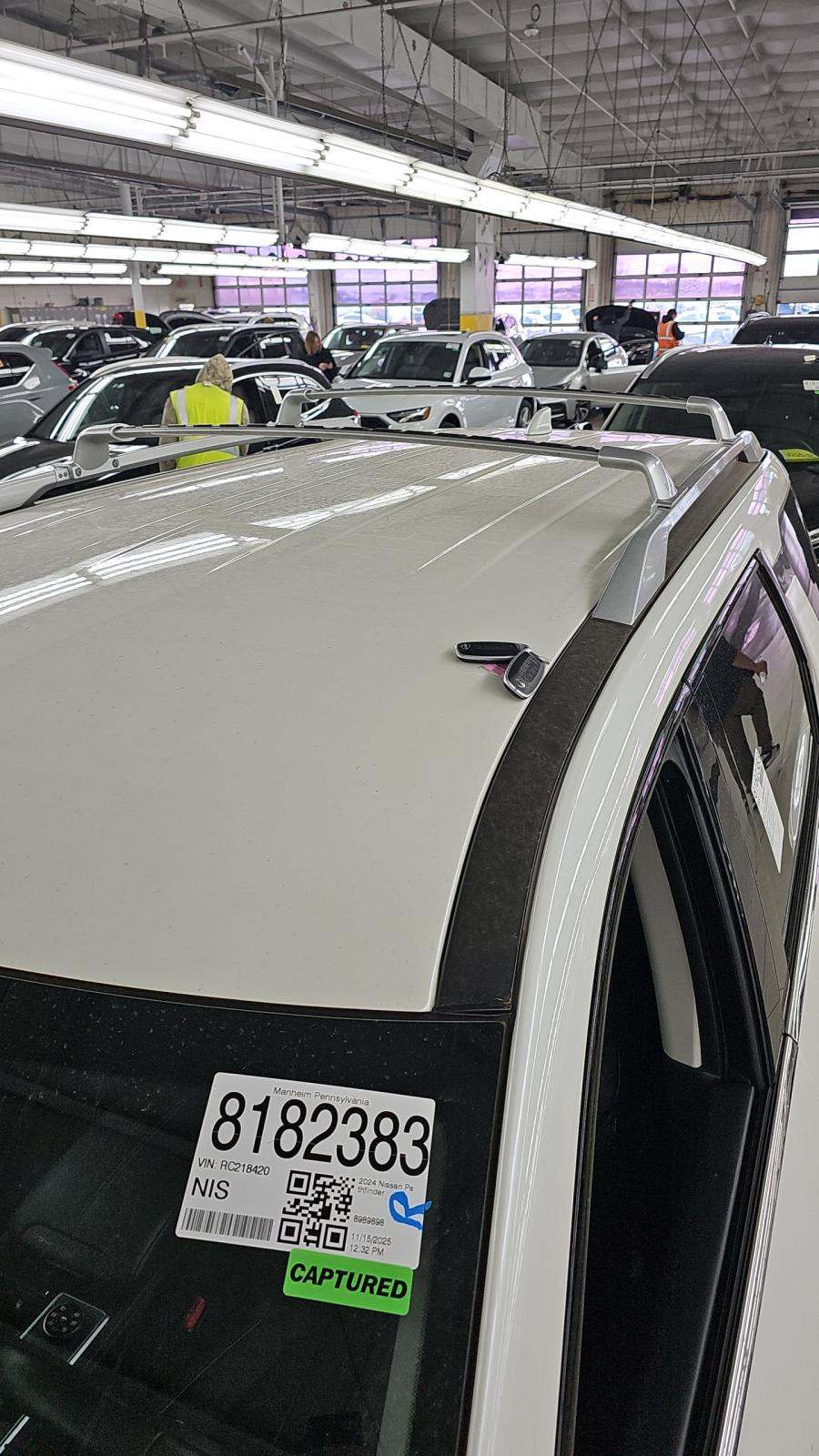 2024 Nissan Pathfinder SL AWD