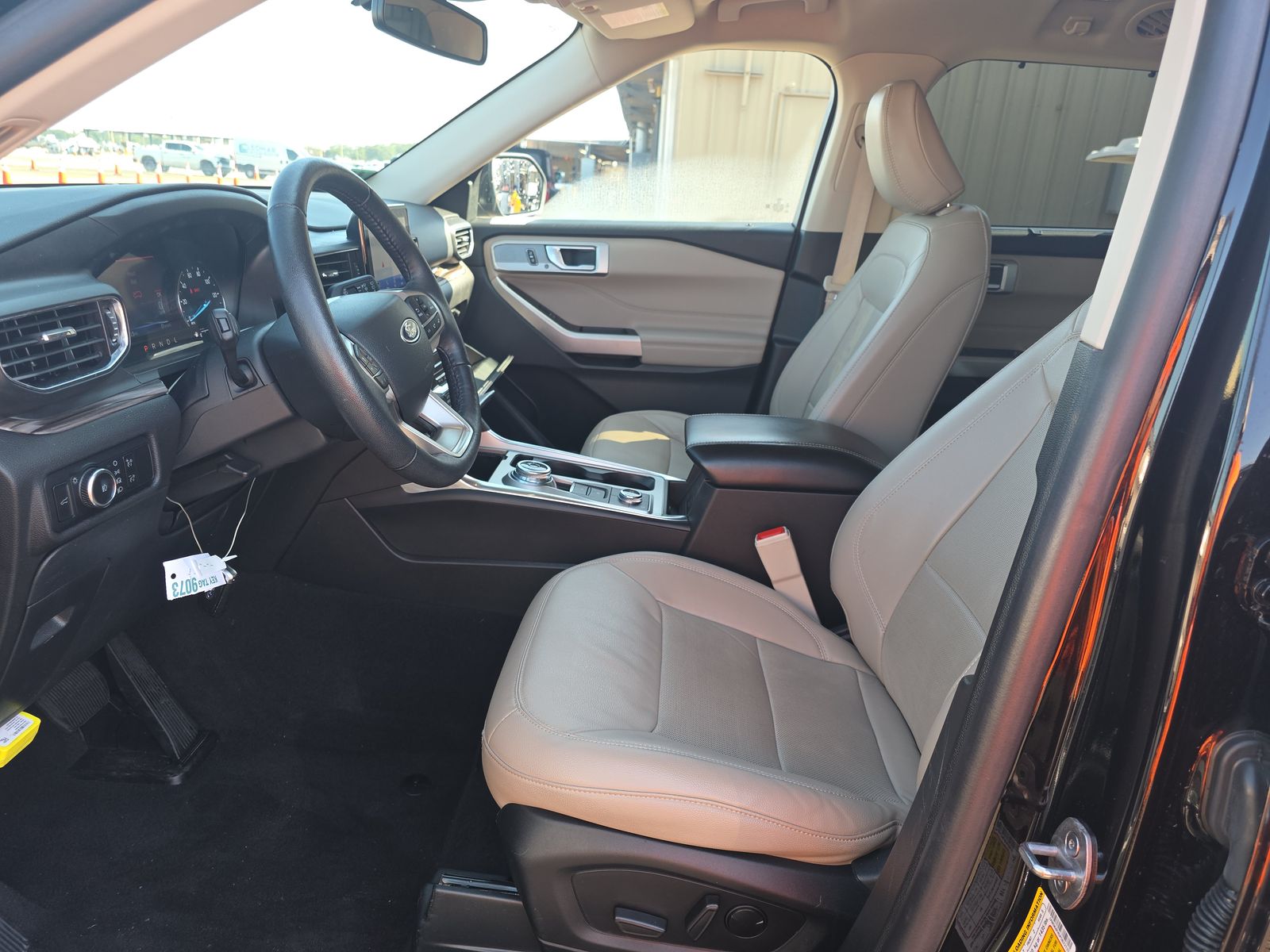 2023 Ford Explorer Limited AWD