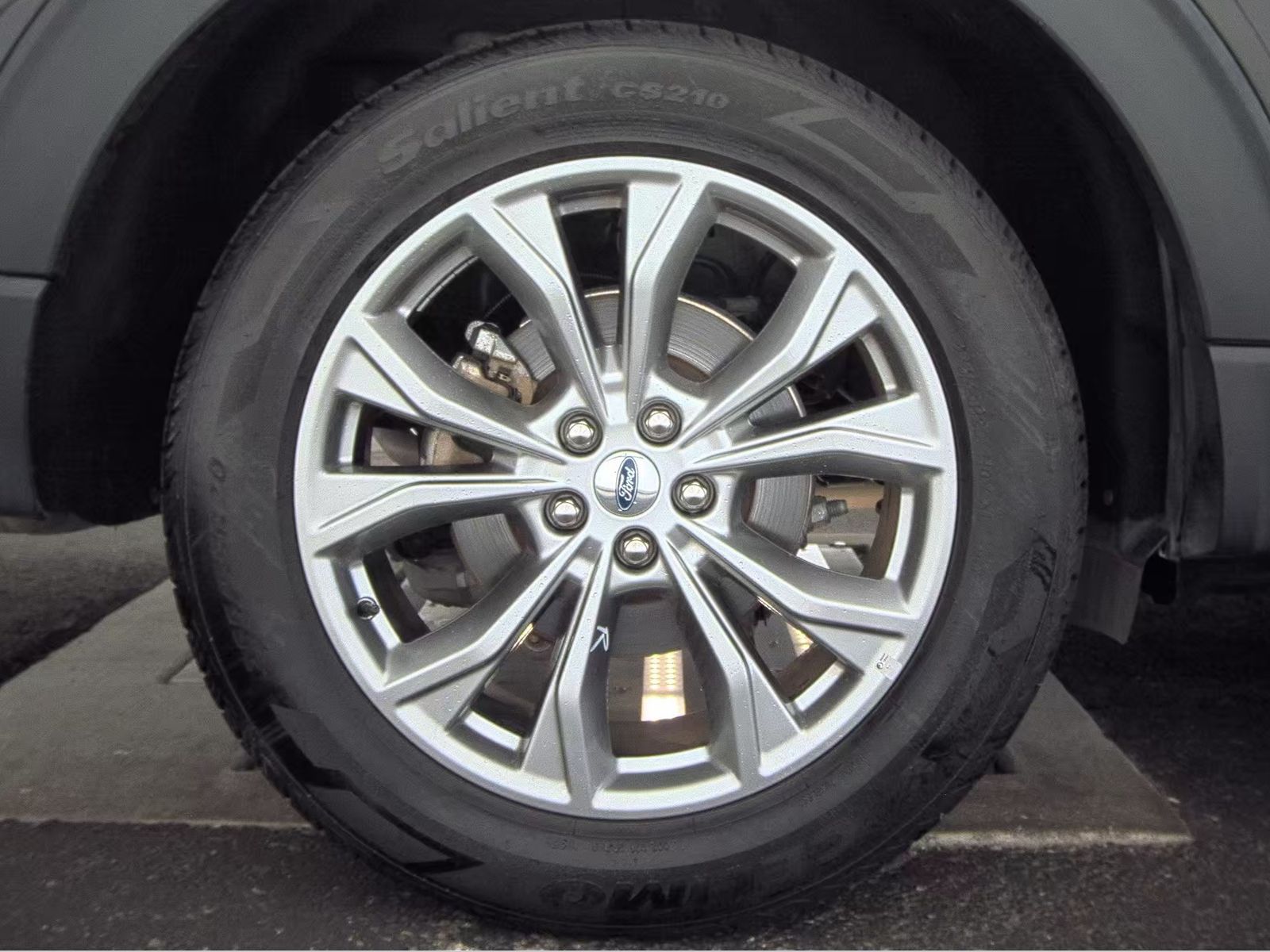 2023 Ford Explorer Limited AWD