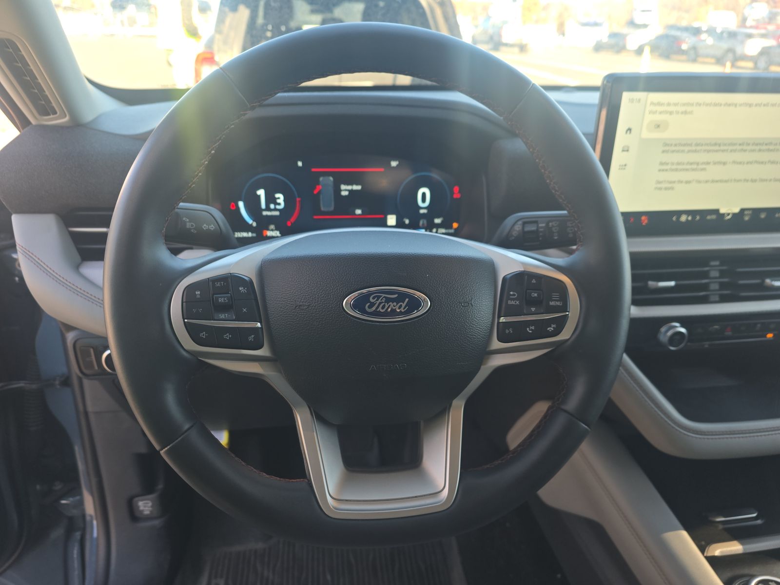 2025 Ford Explorer Active AWD