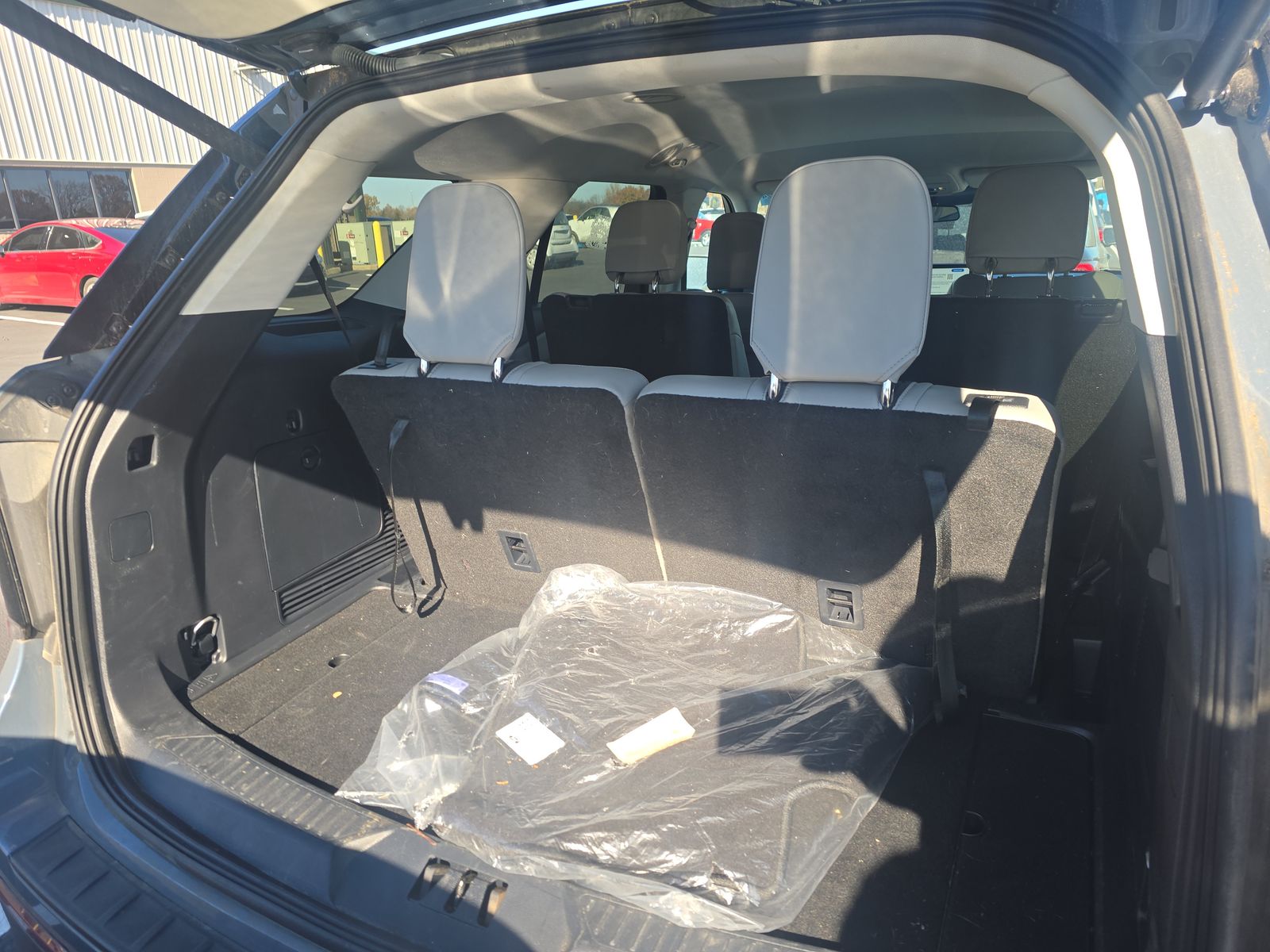 2025 Ford Explorer Active AWD