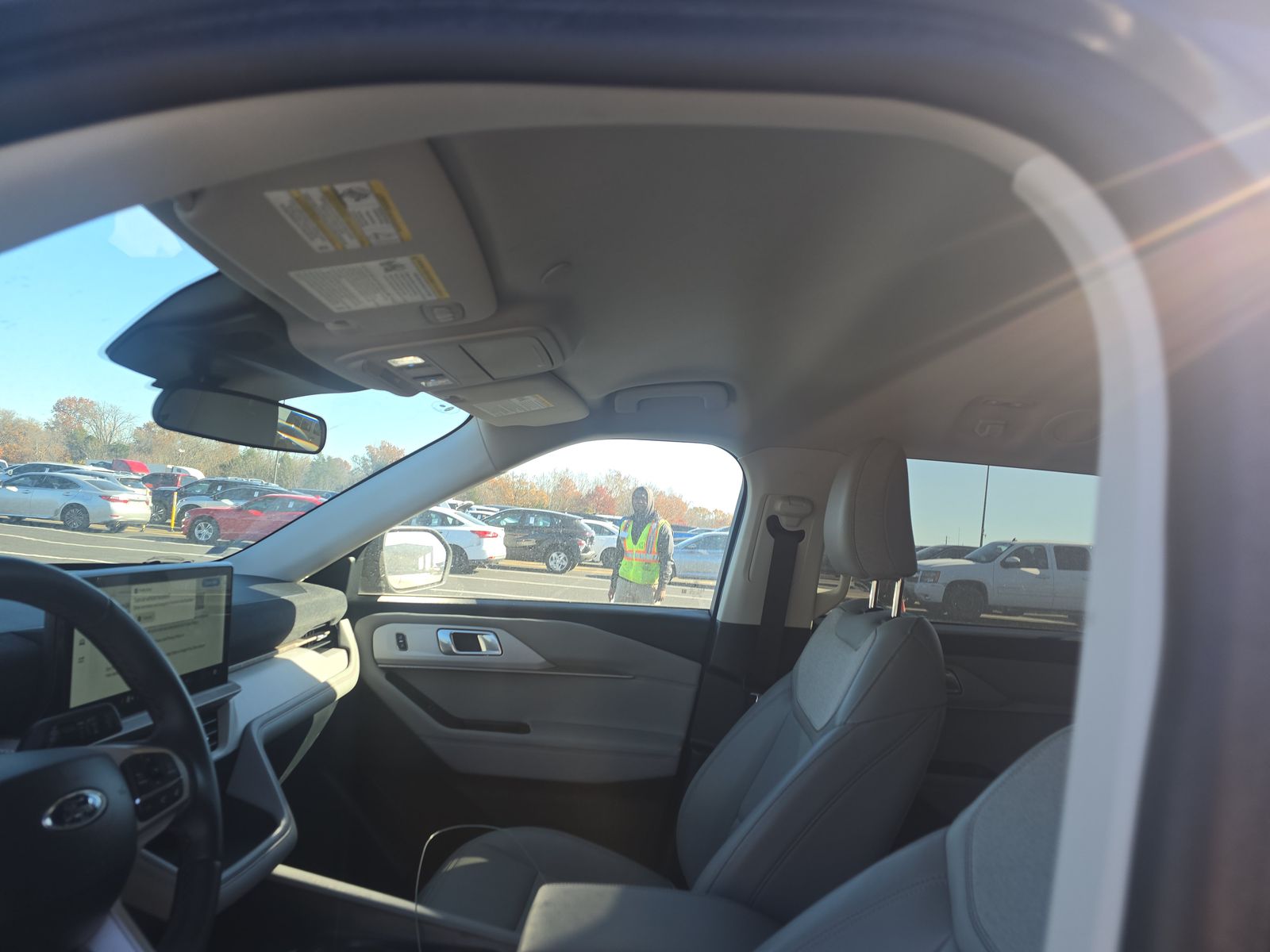 2025 Ford Explorer Active AWD