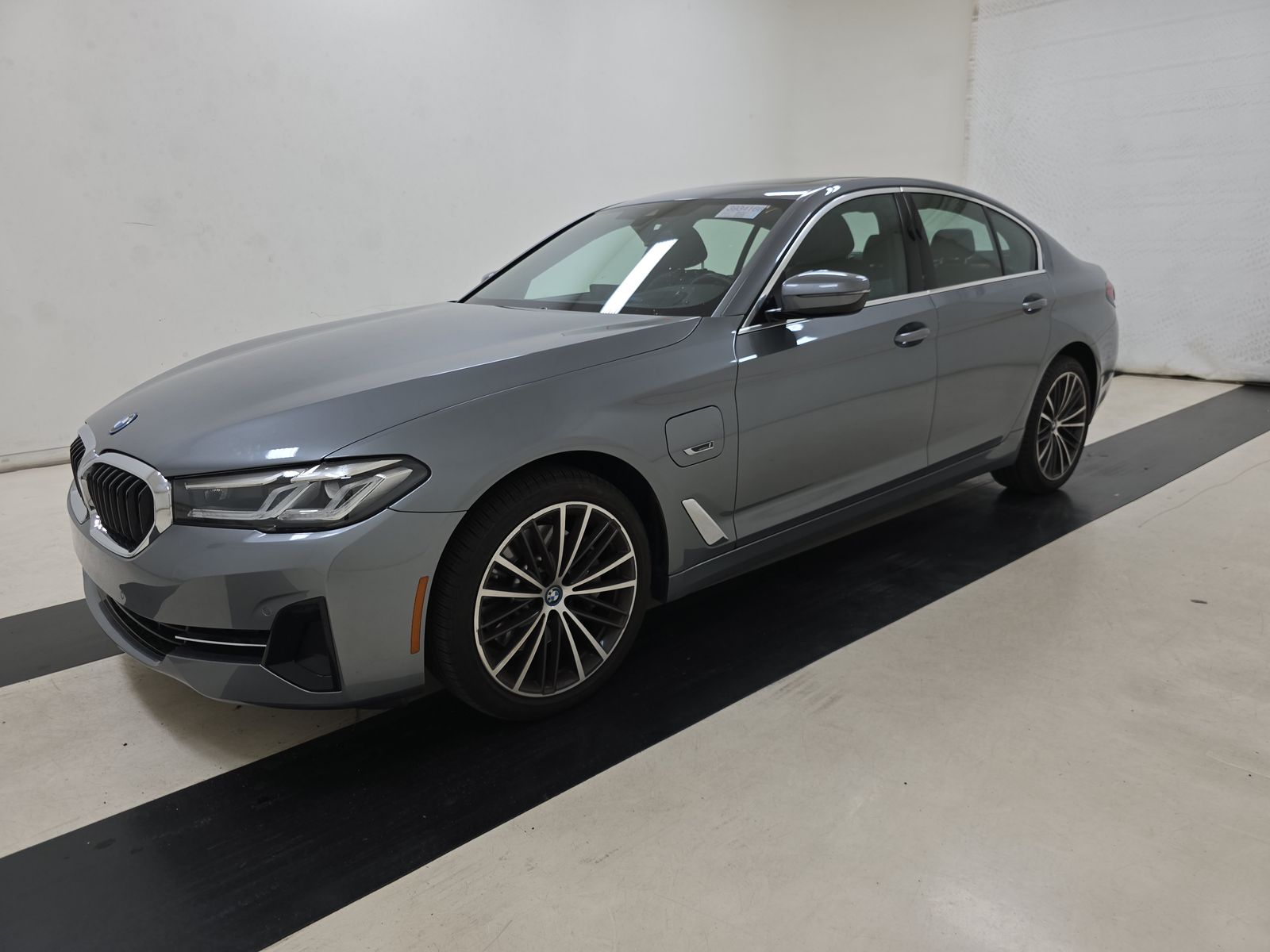 2023 BMW 5 Series 530e RWD