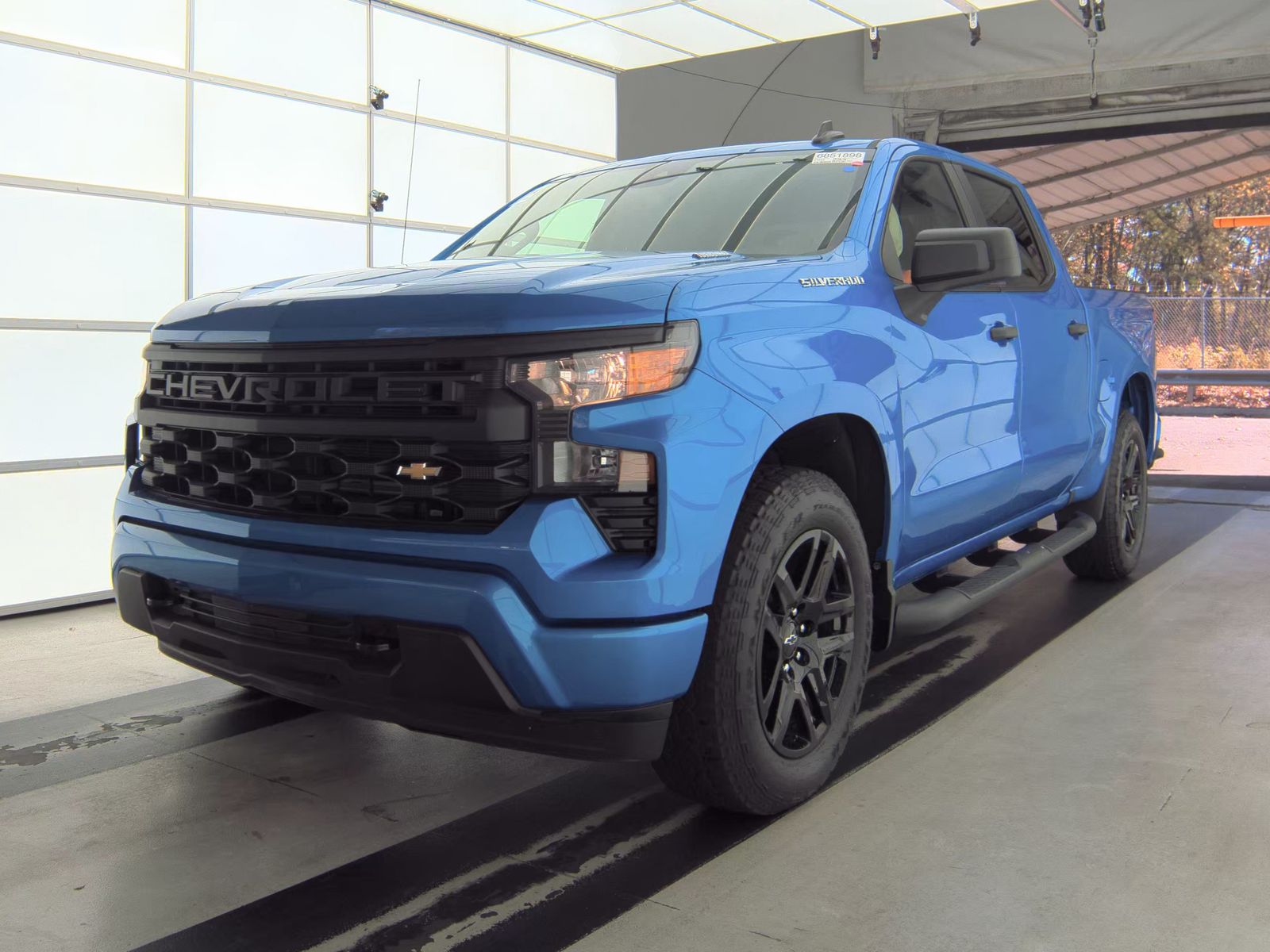 2025 Chevrolet Silverado 1500 Custom RWD