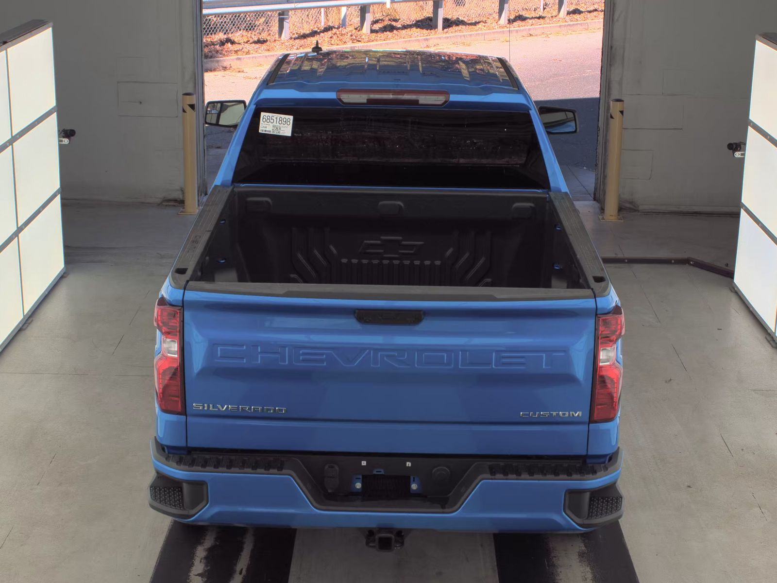 2025 Chevrolet Silverado 1500 Custom RWD