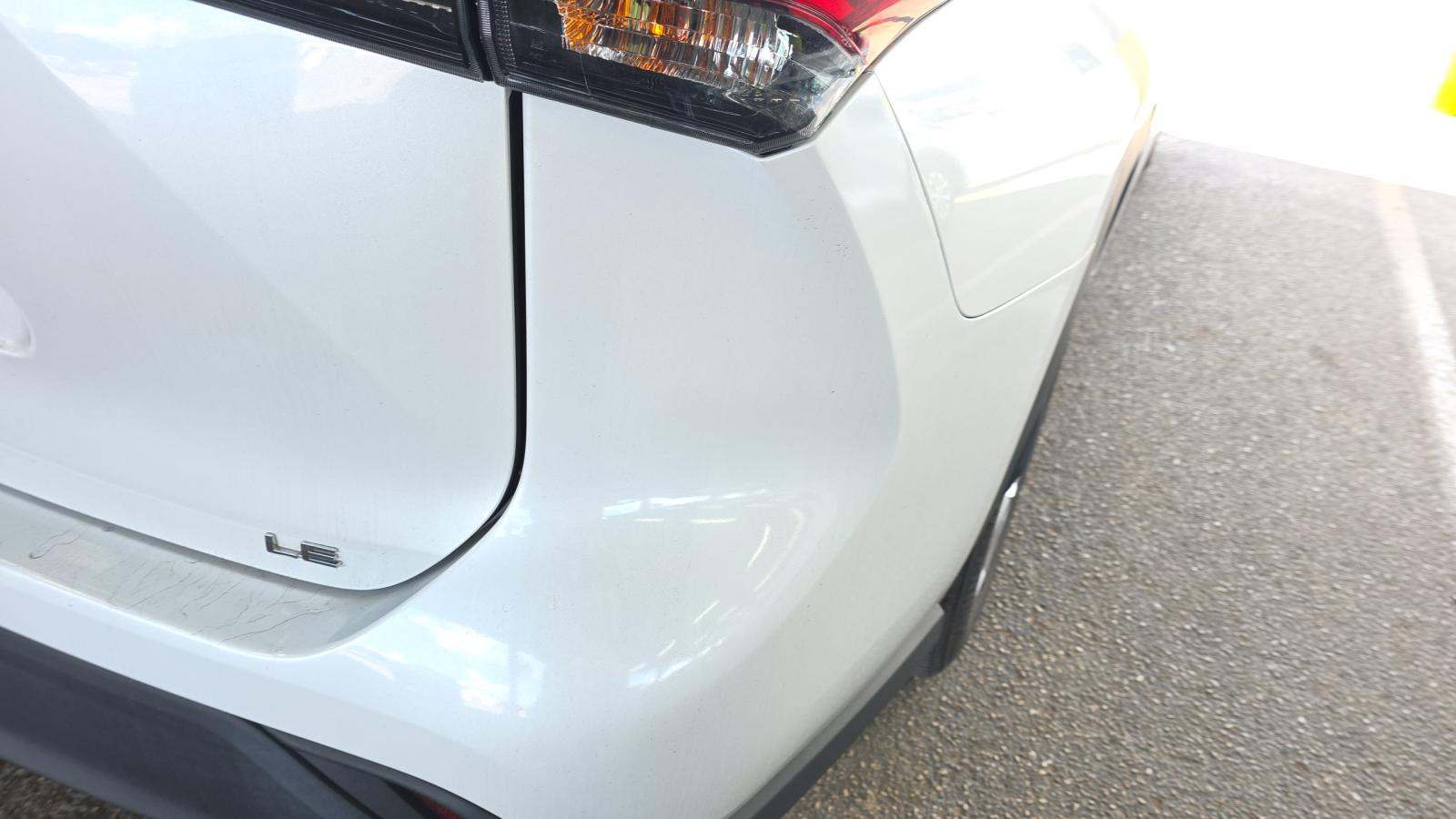 2024 Toyota Highlander LE FWD