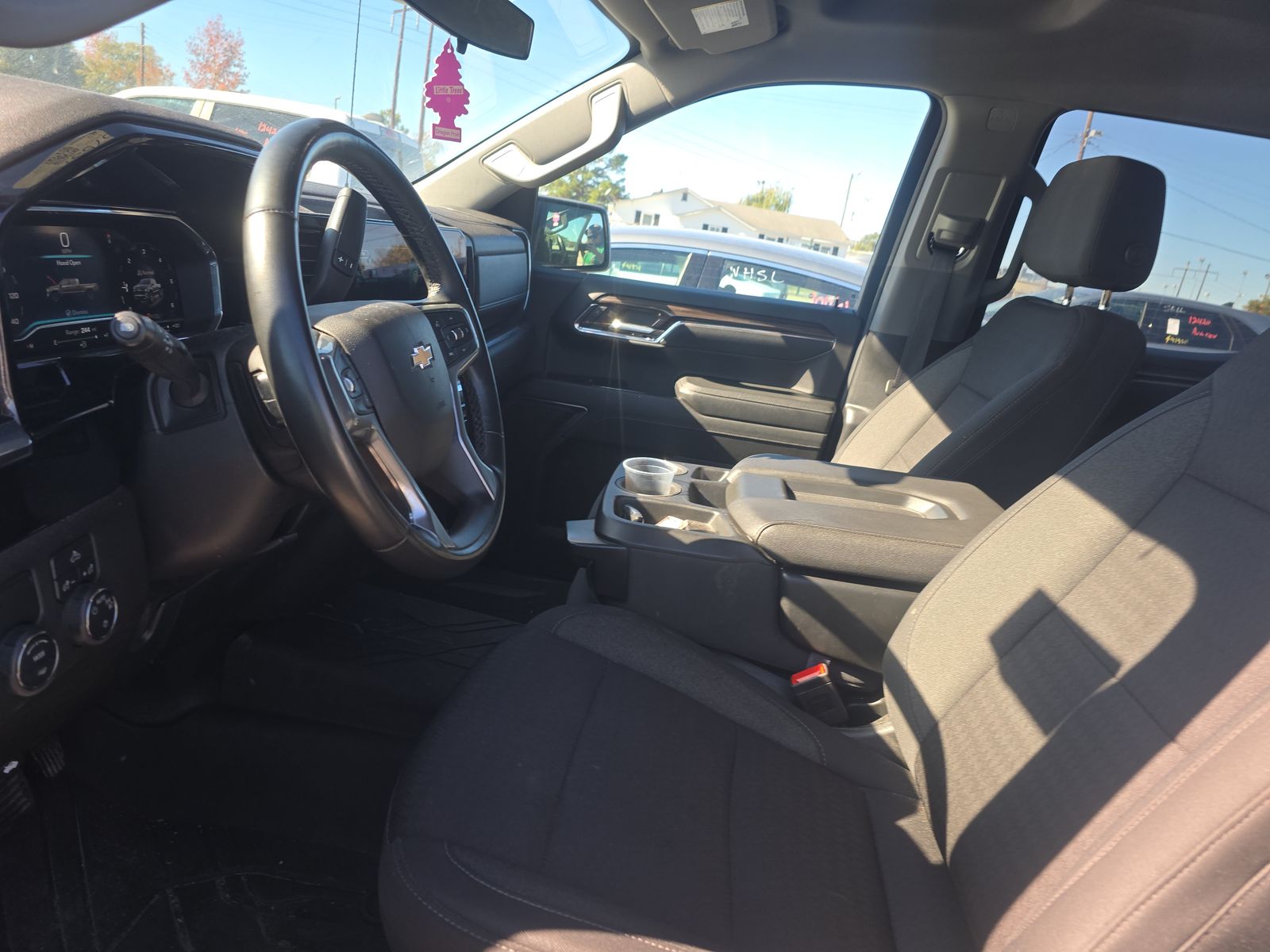 2024 Chevrolet Silverado 1500 LT RWD