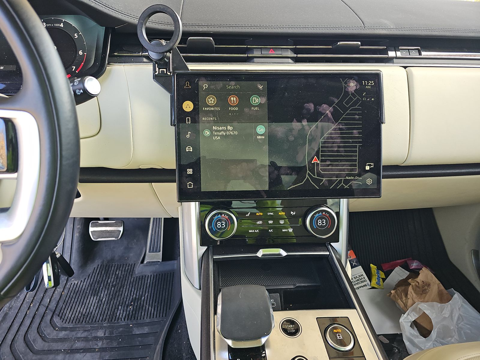 2023 Land Rover Range Rover SE AWD