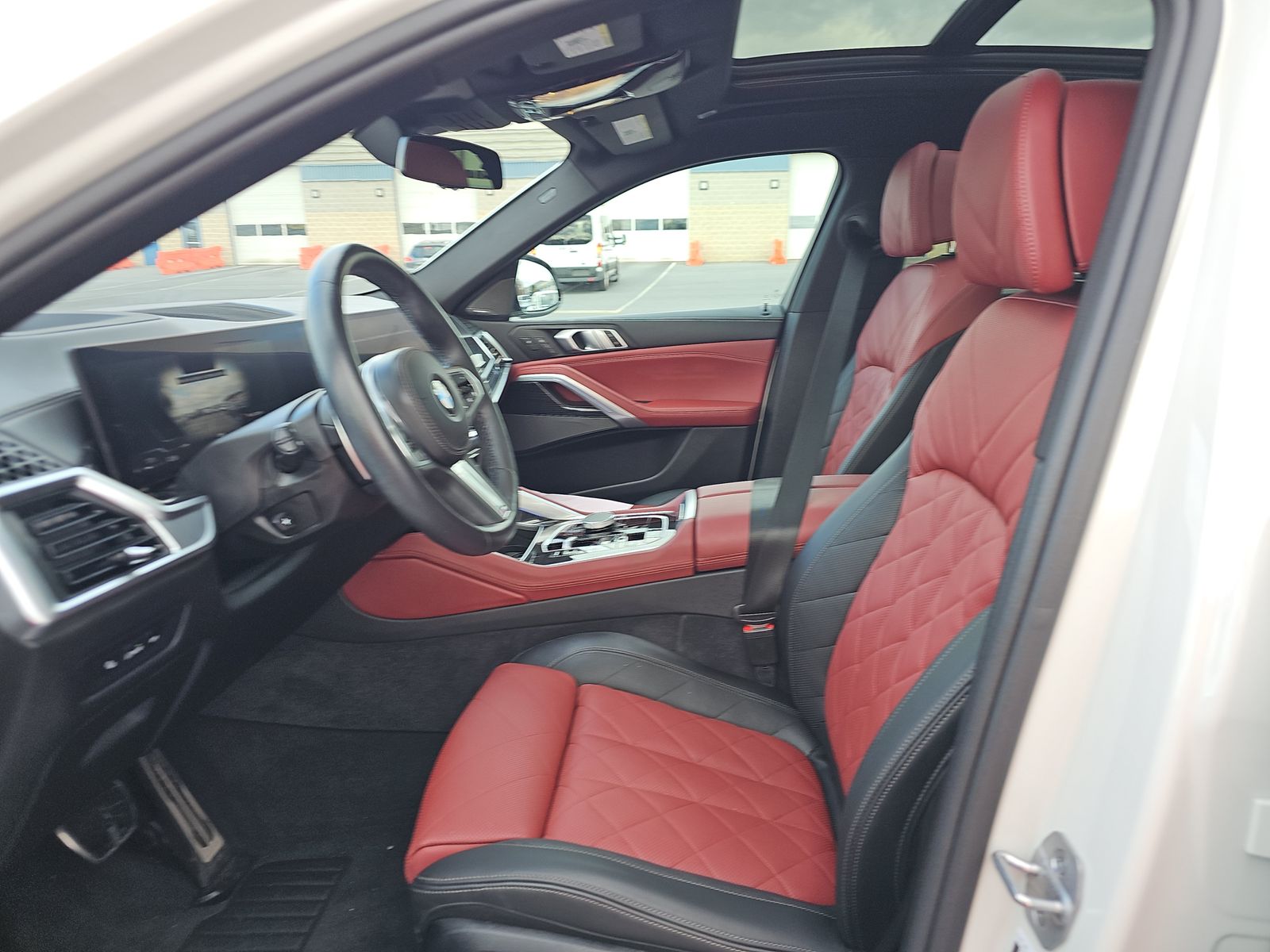 2024 BMW X6 xDrive40i AWD