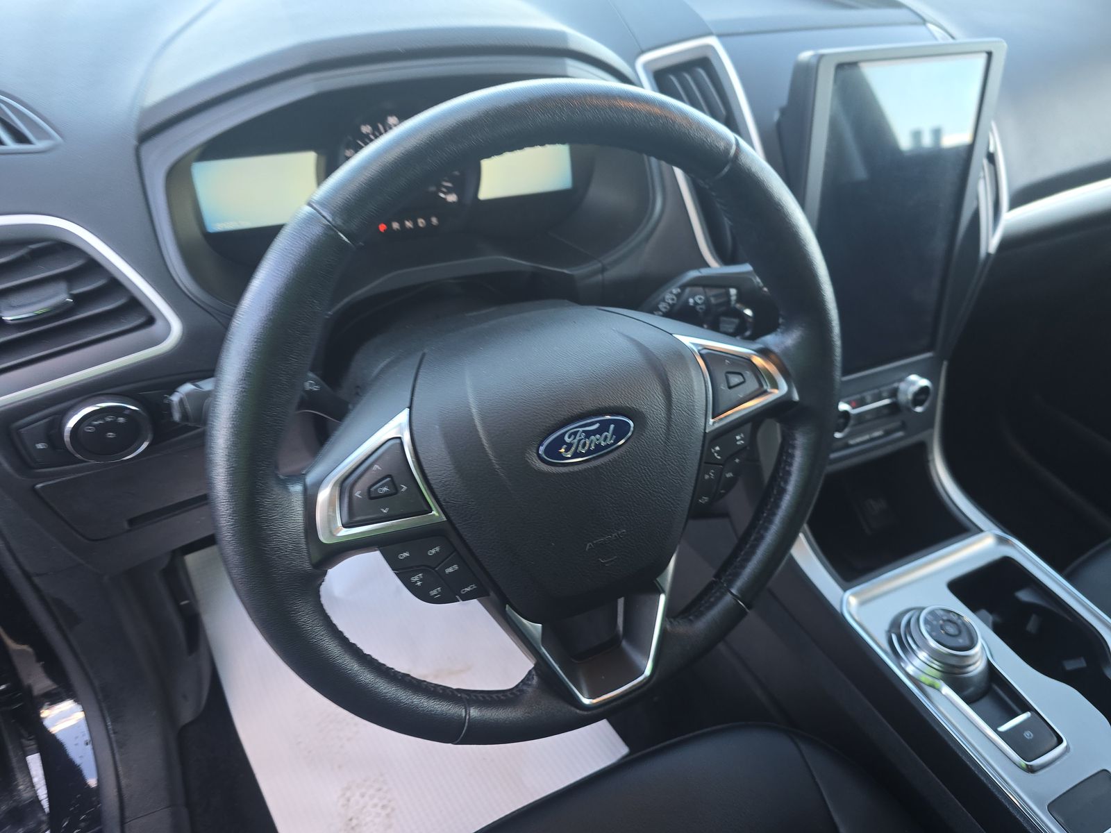 2022 Ford Edge SEL AWD