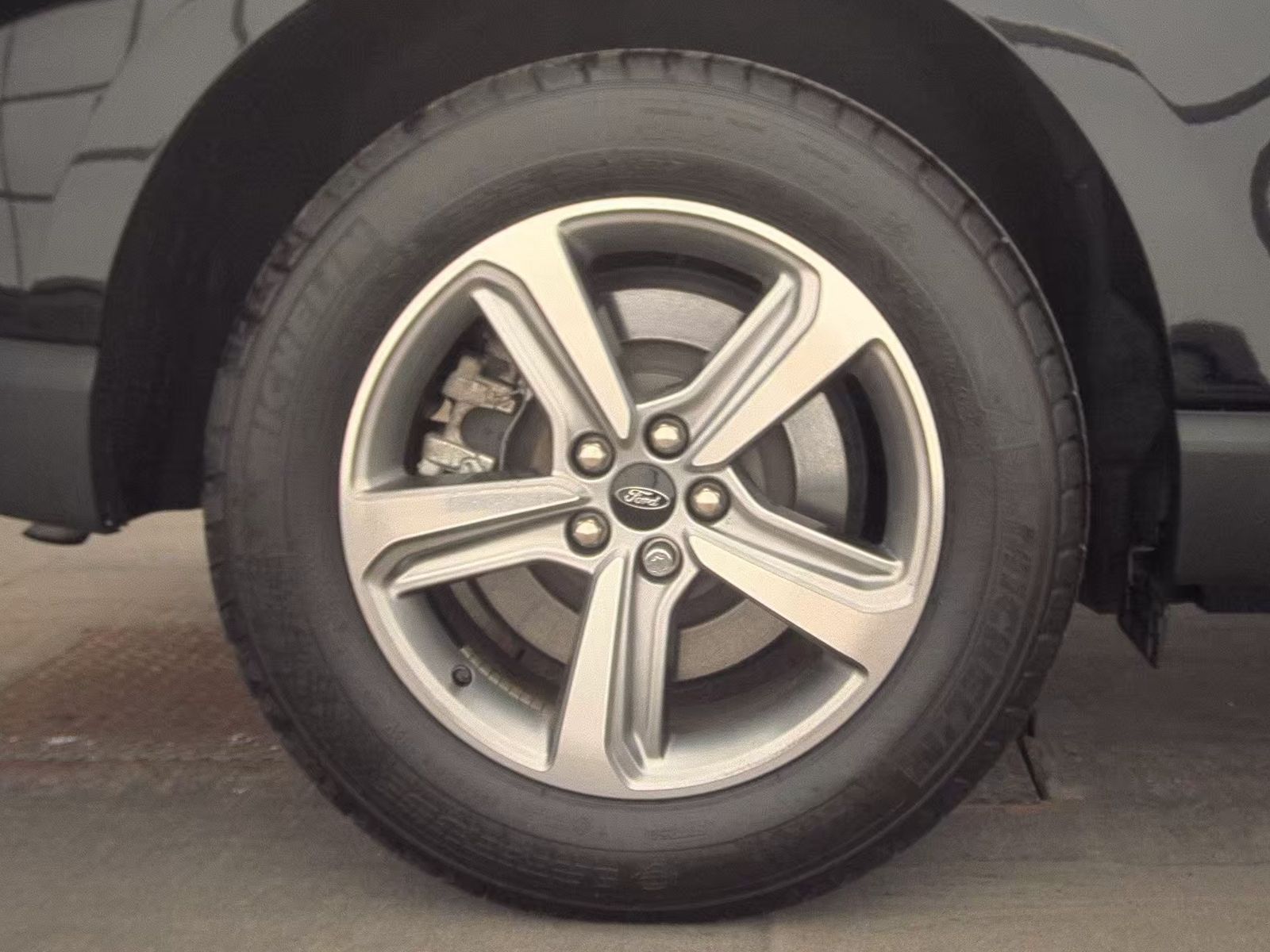 2024 Ford Edge SEL AWD