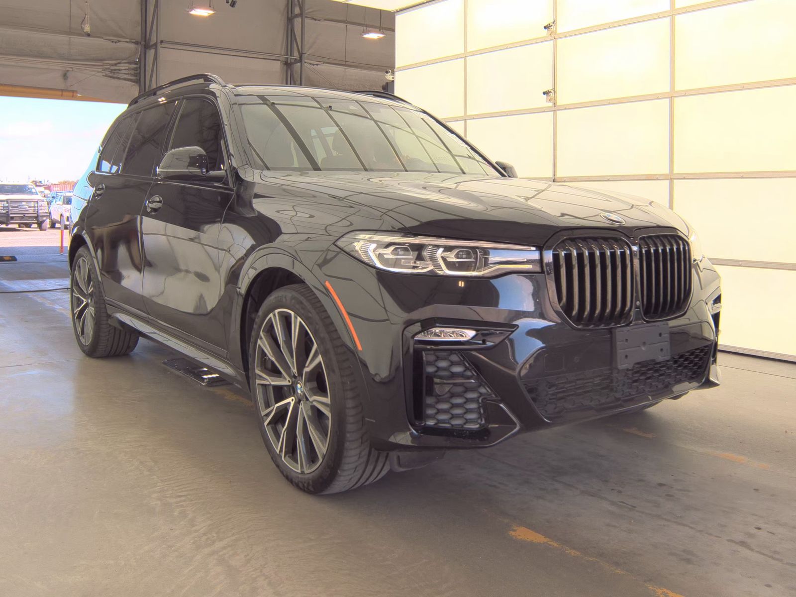 2022 BMW X7 xDrive40i AWD