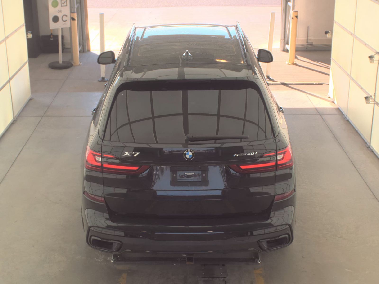 2022 BMW X7 xDrive40i AWD