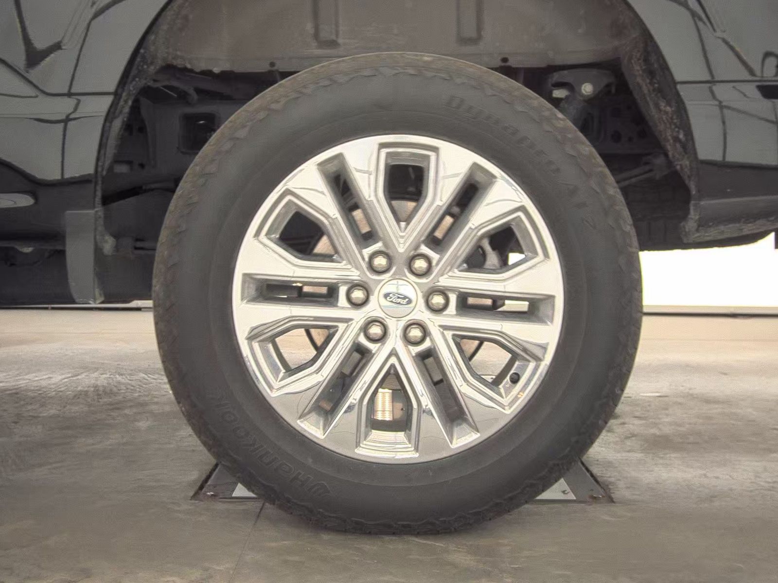 2025 Ford F-150 Hybrid Lariat AWD