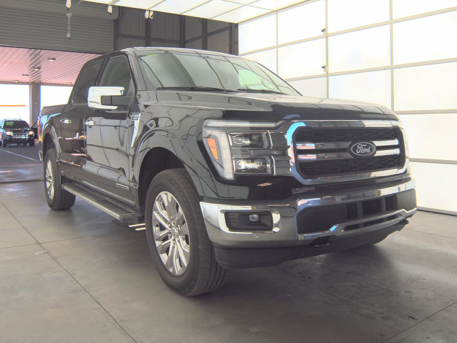 2025 Ford F-150 Hybrid Lariat AWD