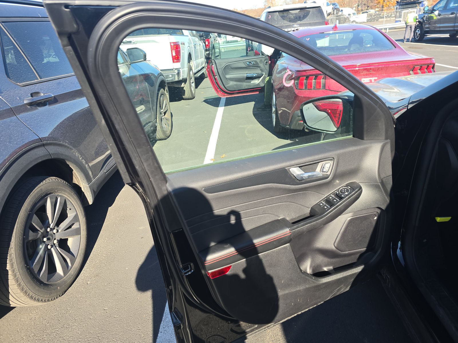 2025 Ford Escape Hybrid ST-Line Elite AWD