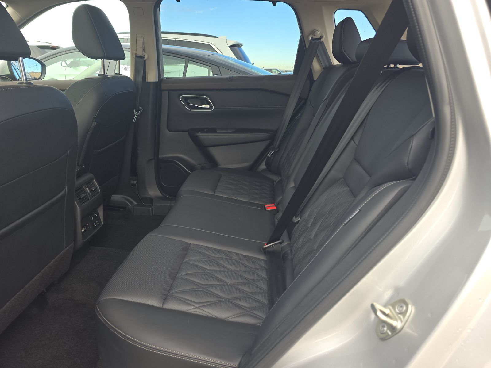 2023 Nissan Rogue Platinum AWD