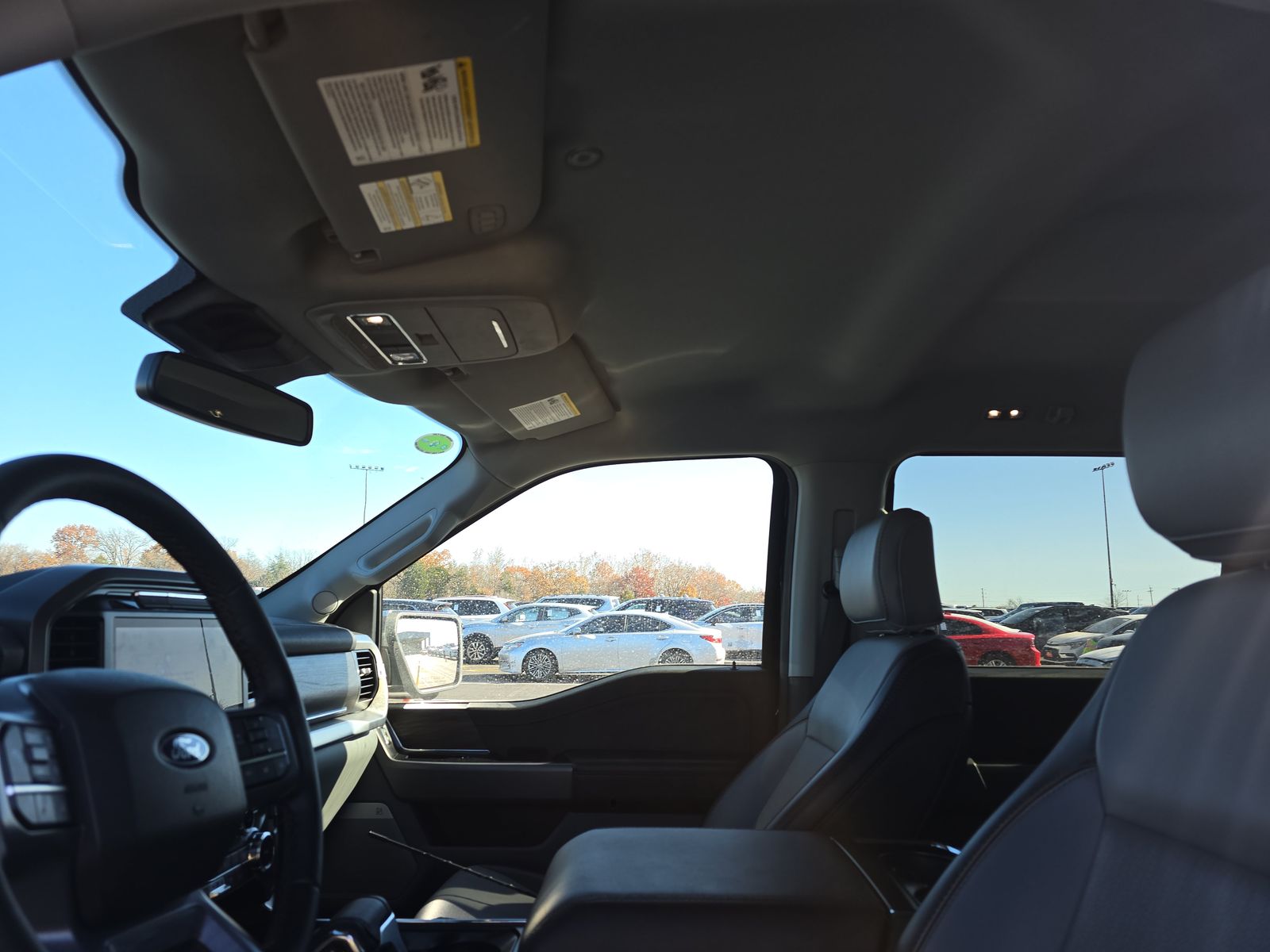 2025 Ford F-150 Hybrid Lariat AWD