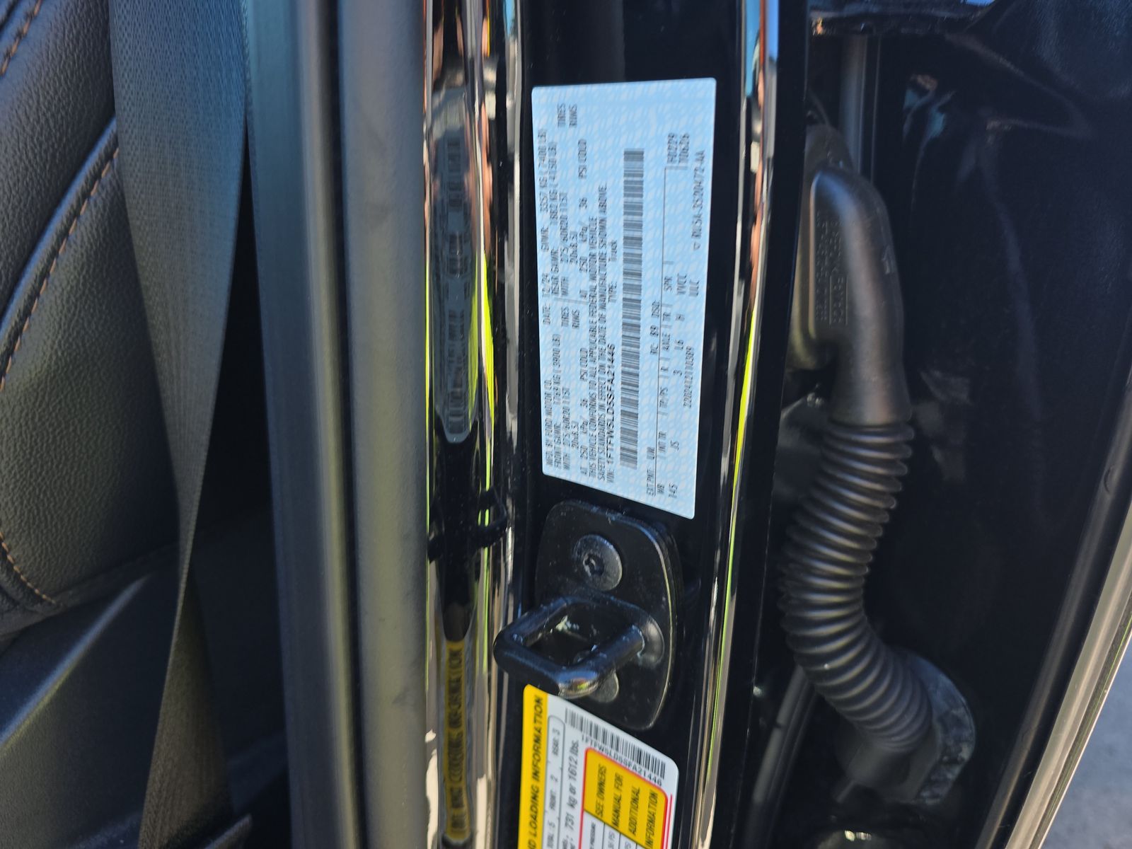 2025 Ford F-150 Hybrid Lariat AWD