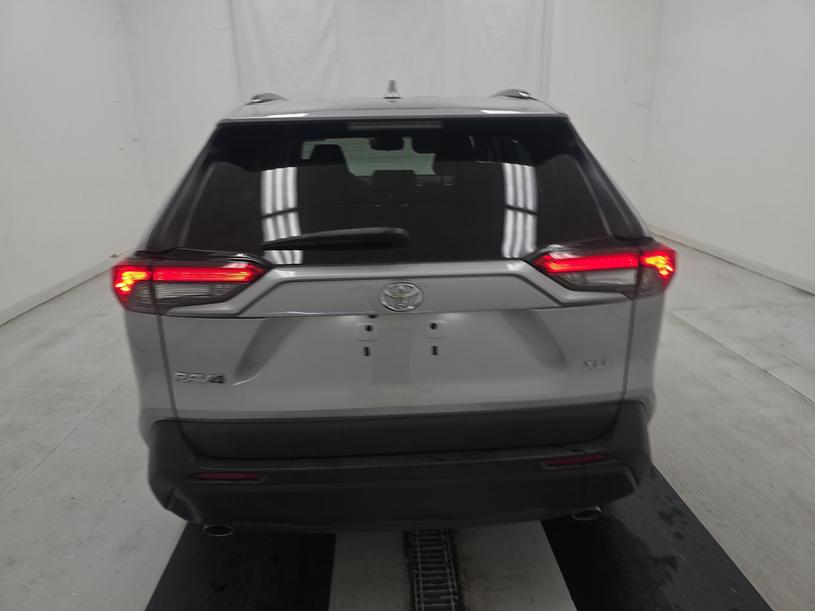 2023 Toyota RAV4 XLE FWD