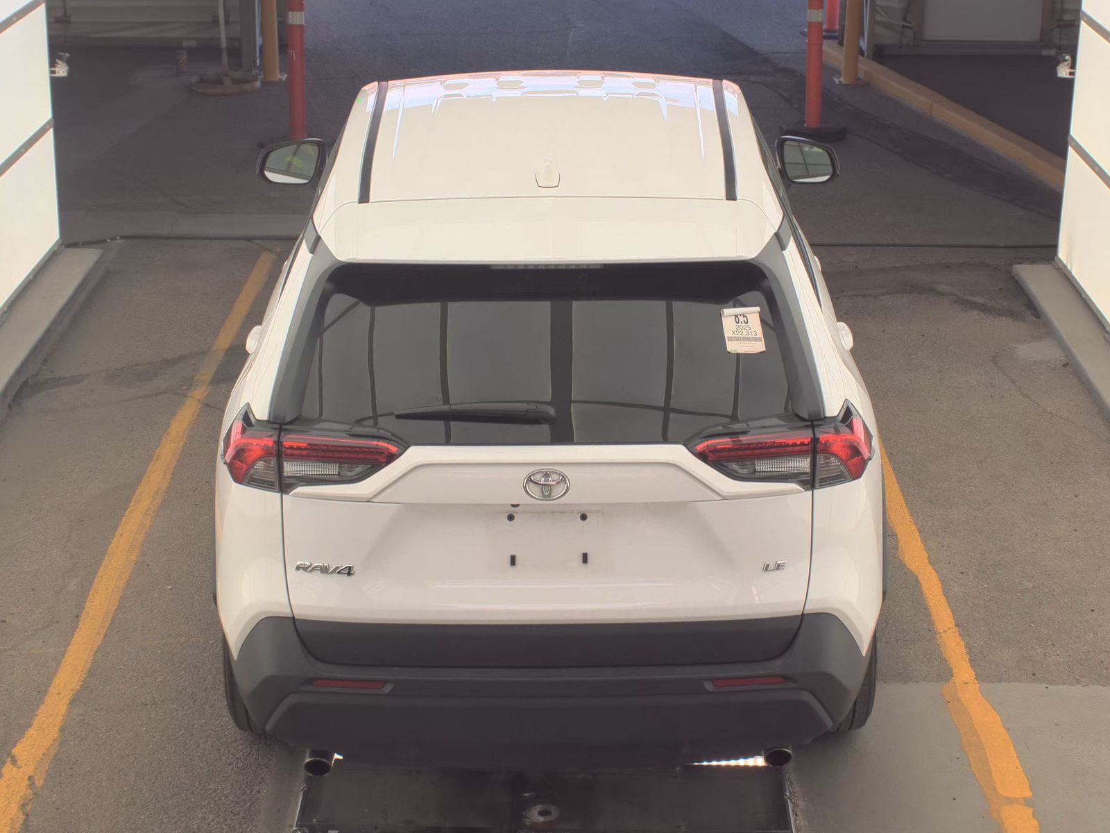 2025 Toyota RAV4 LE FWD