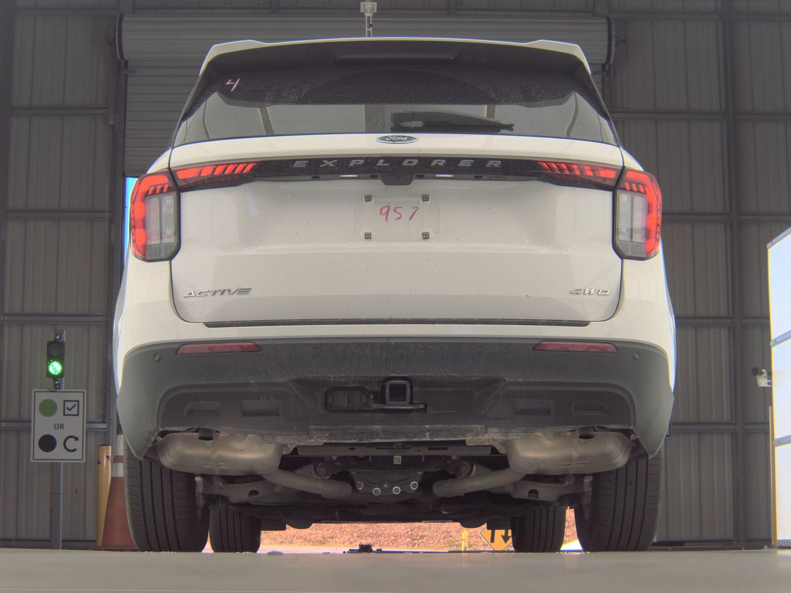 2025 Ford Explorer Active AWD