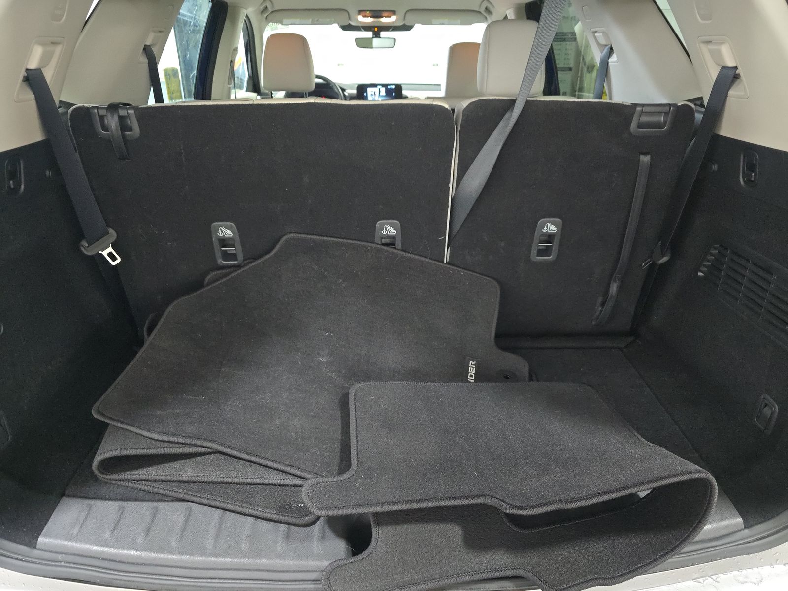 2023 Nissan Pathfinder SL AWD