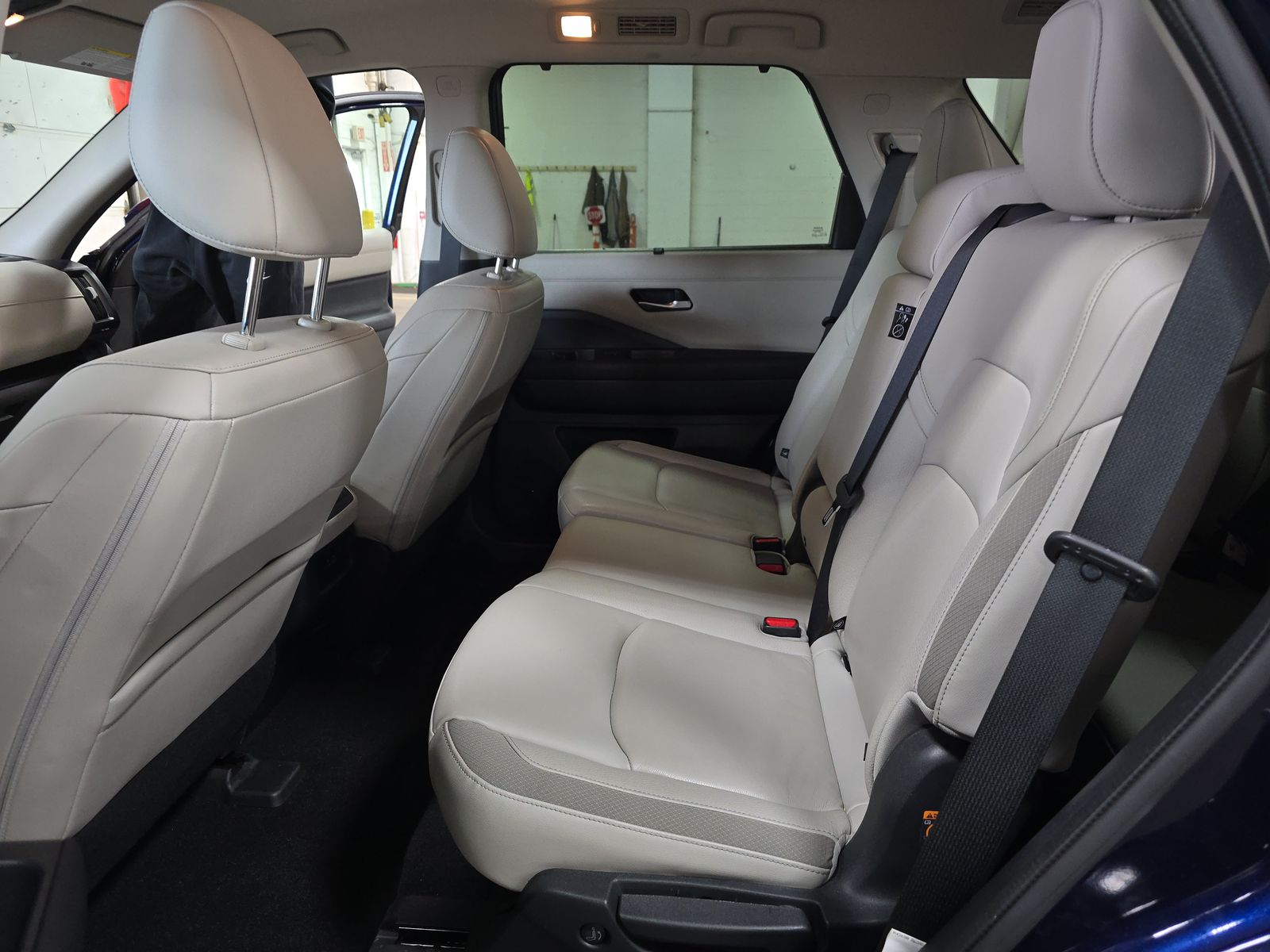 2023 Nissan Pathfinder SL AWD