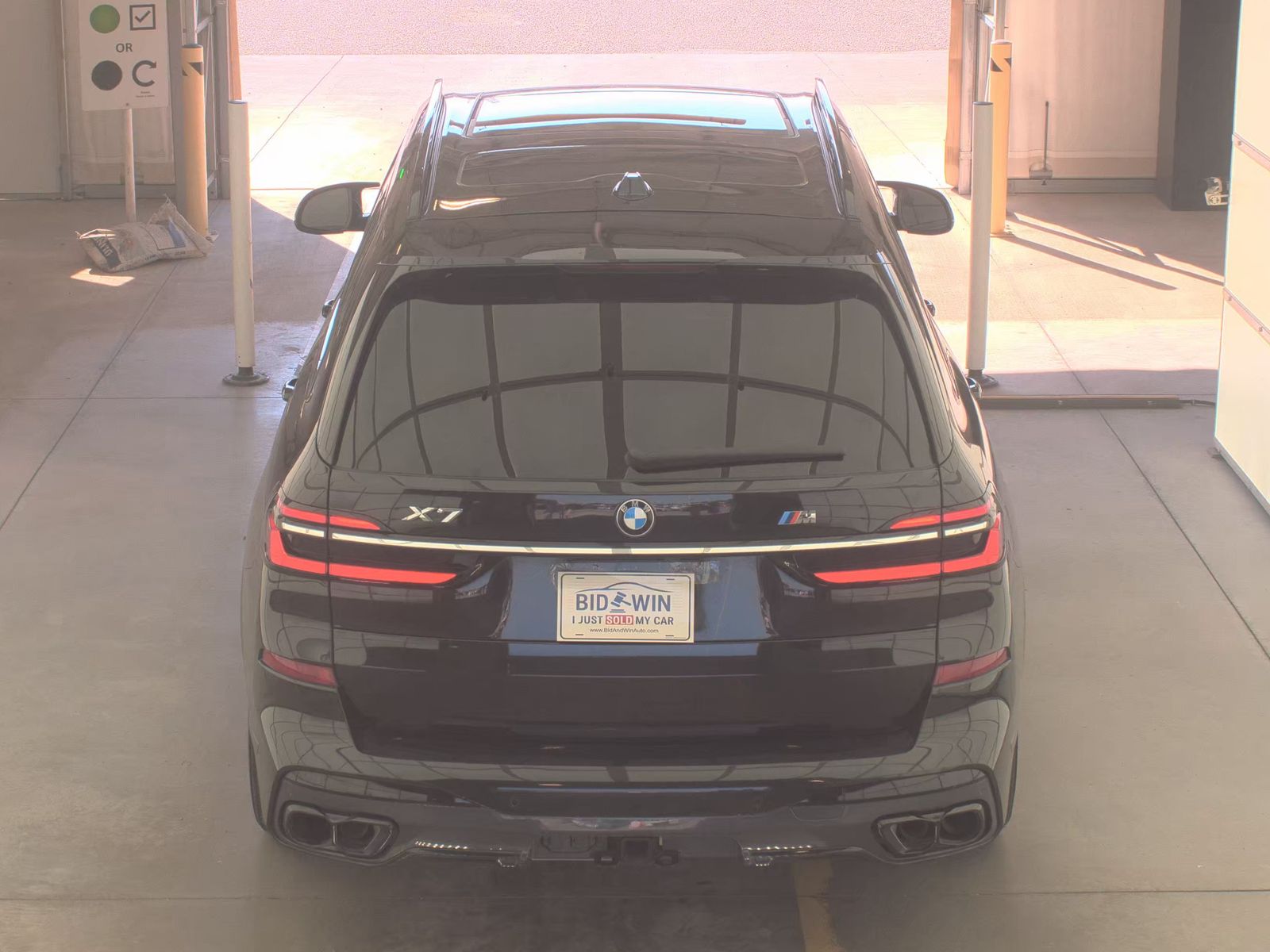 2023 BMW X7 xDrive40i AWD