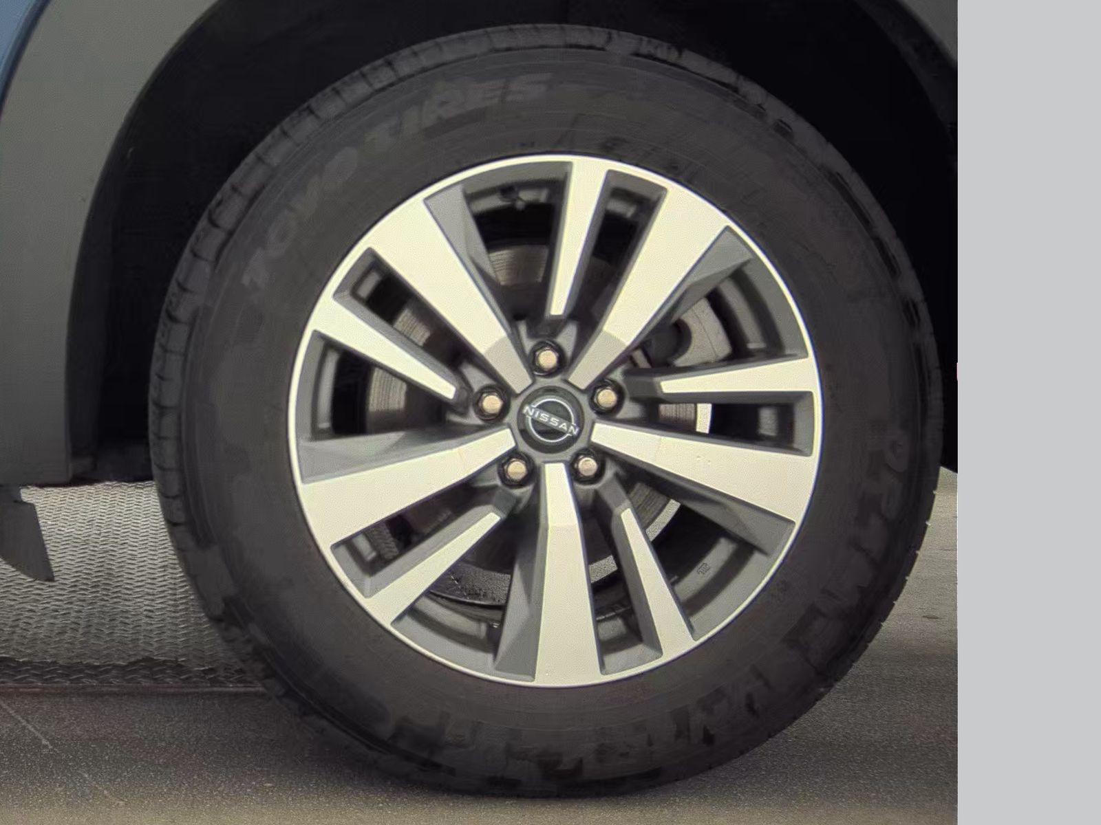 2023 Nissan Pathfinder SL AWD