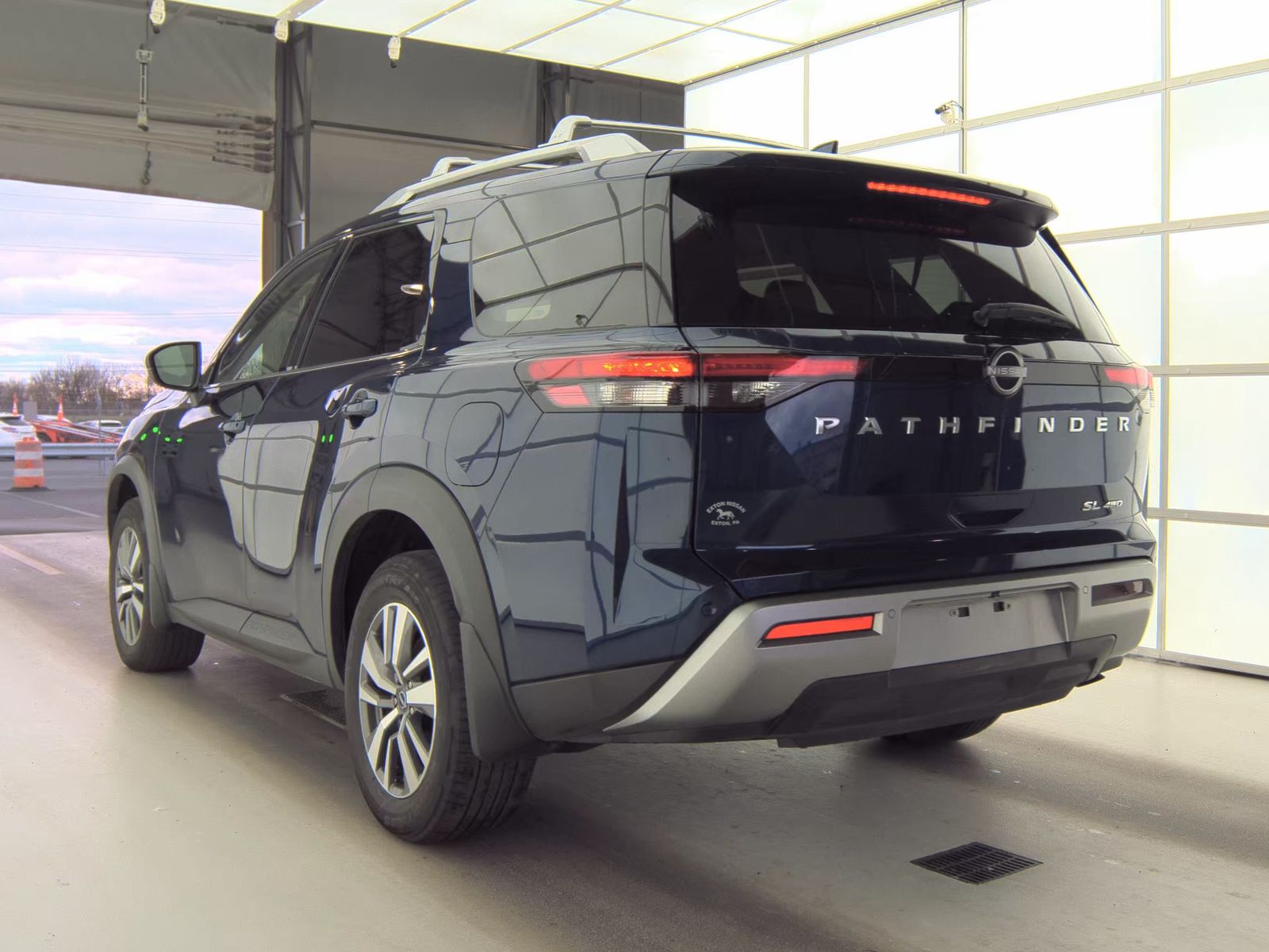 2023 Nissan Pathfinder SL AWD