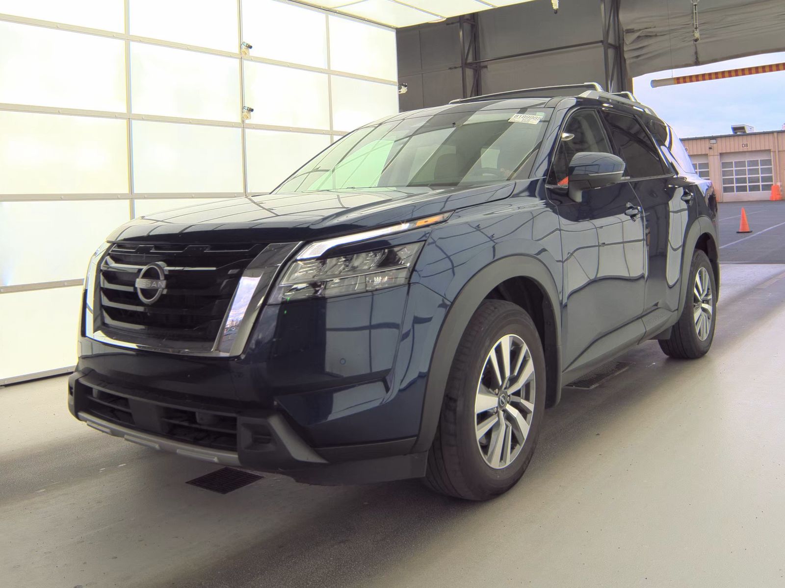 2023 Nissan Pathfinder SL AWD