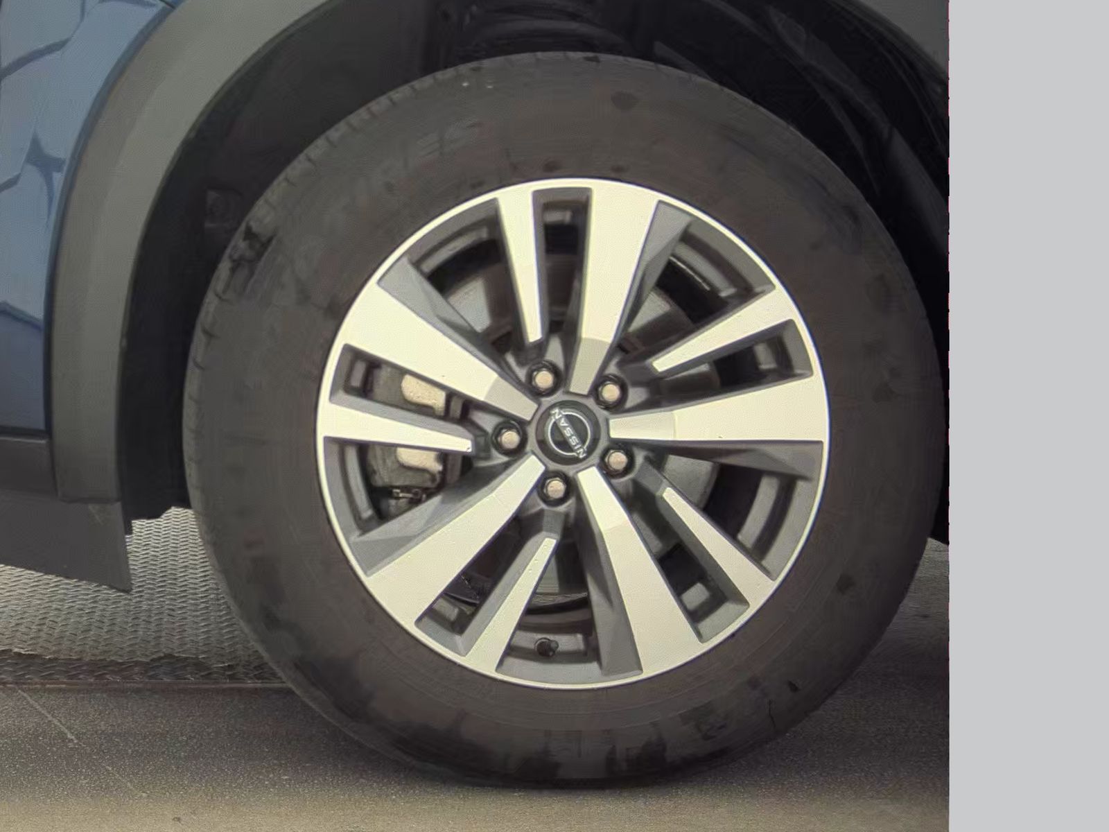 2023 Nissan Pathfinder SL AWD