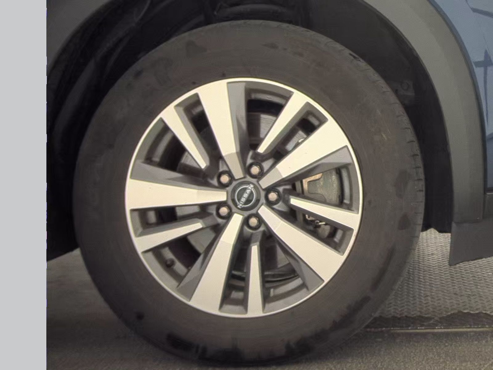 2023 Nissan Pathfinder SL AWD