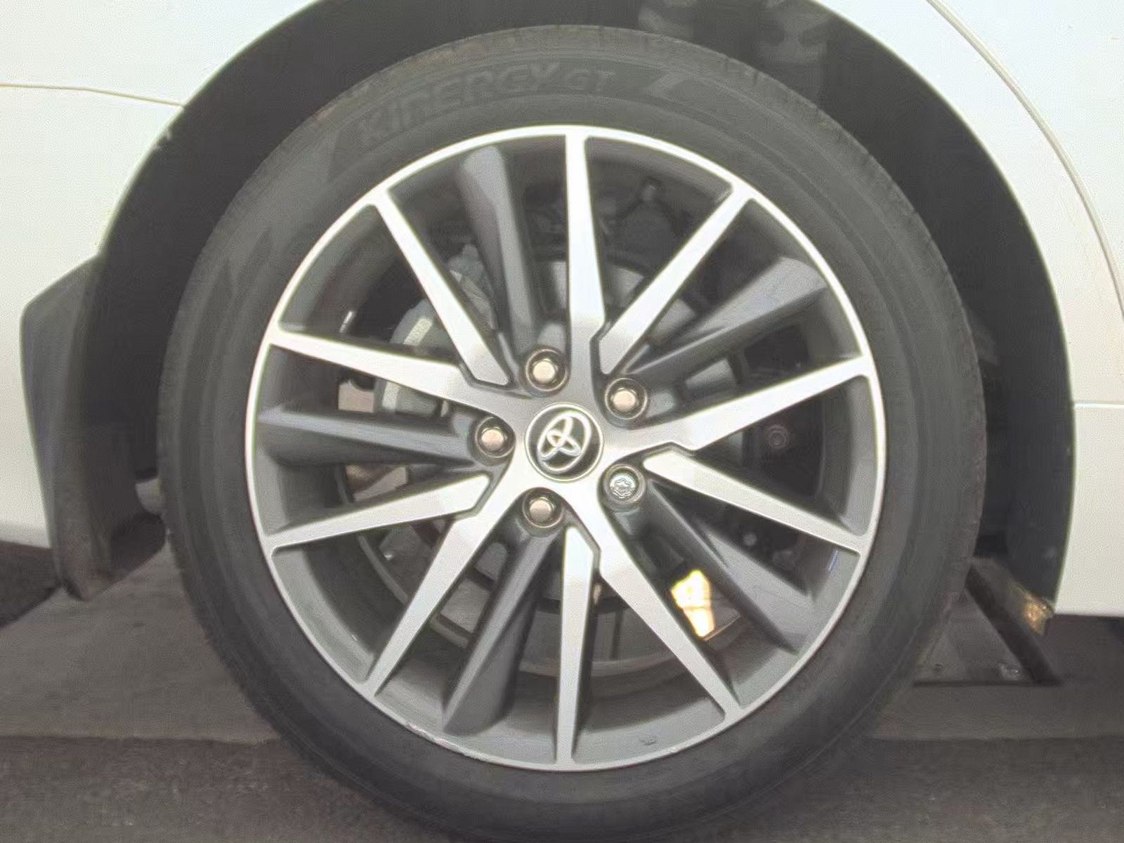 2023 Toyota Camry XLE AWD