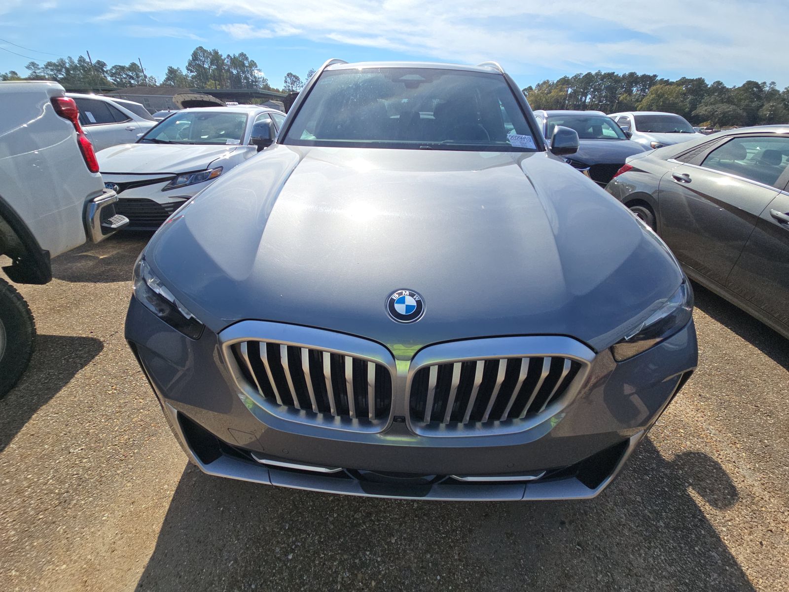 2025 BMW X5 xDrive40i AWD