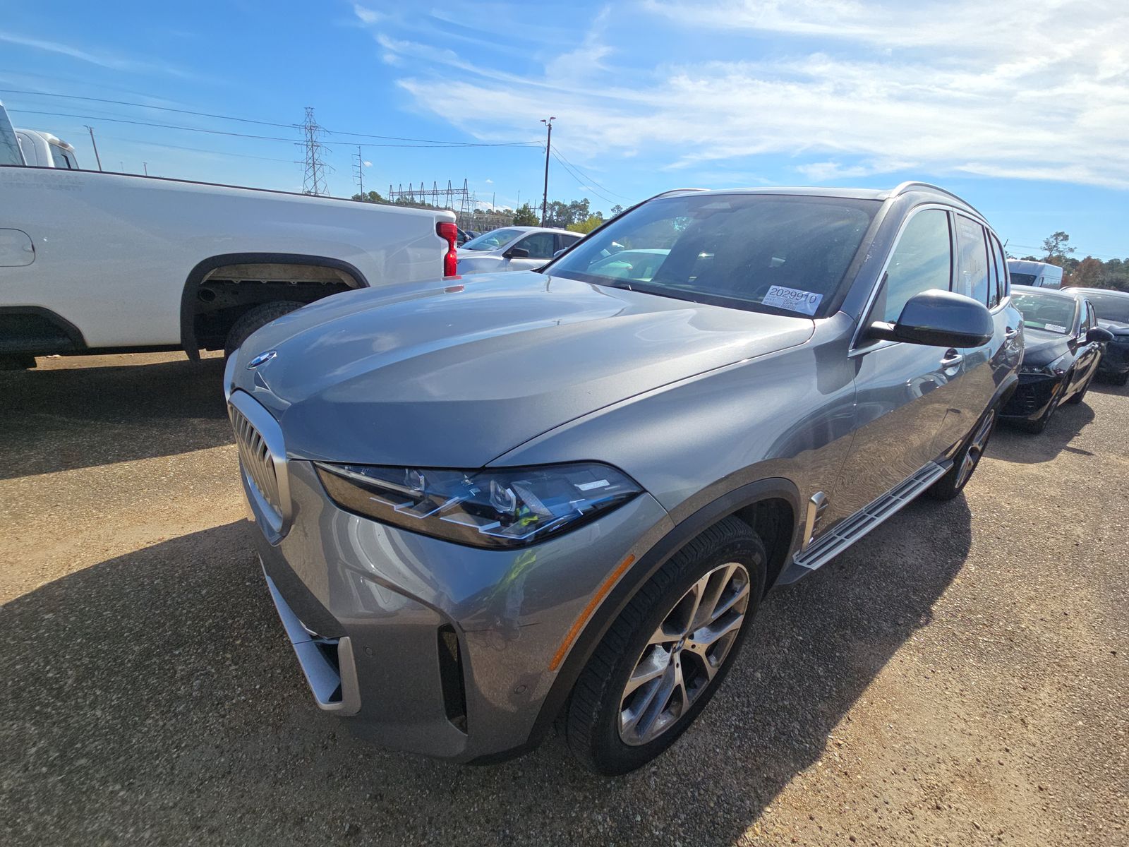 2025 BMW X5 xDrive40i AWD