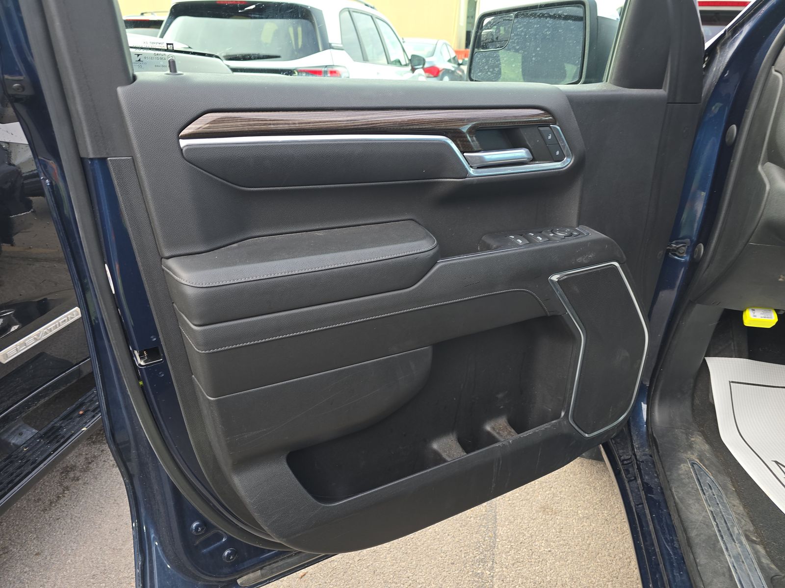 2022 Chevrolet Silverado 1500 LT AWD