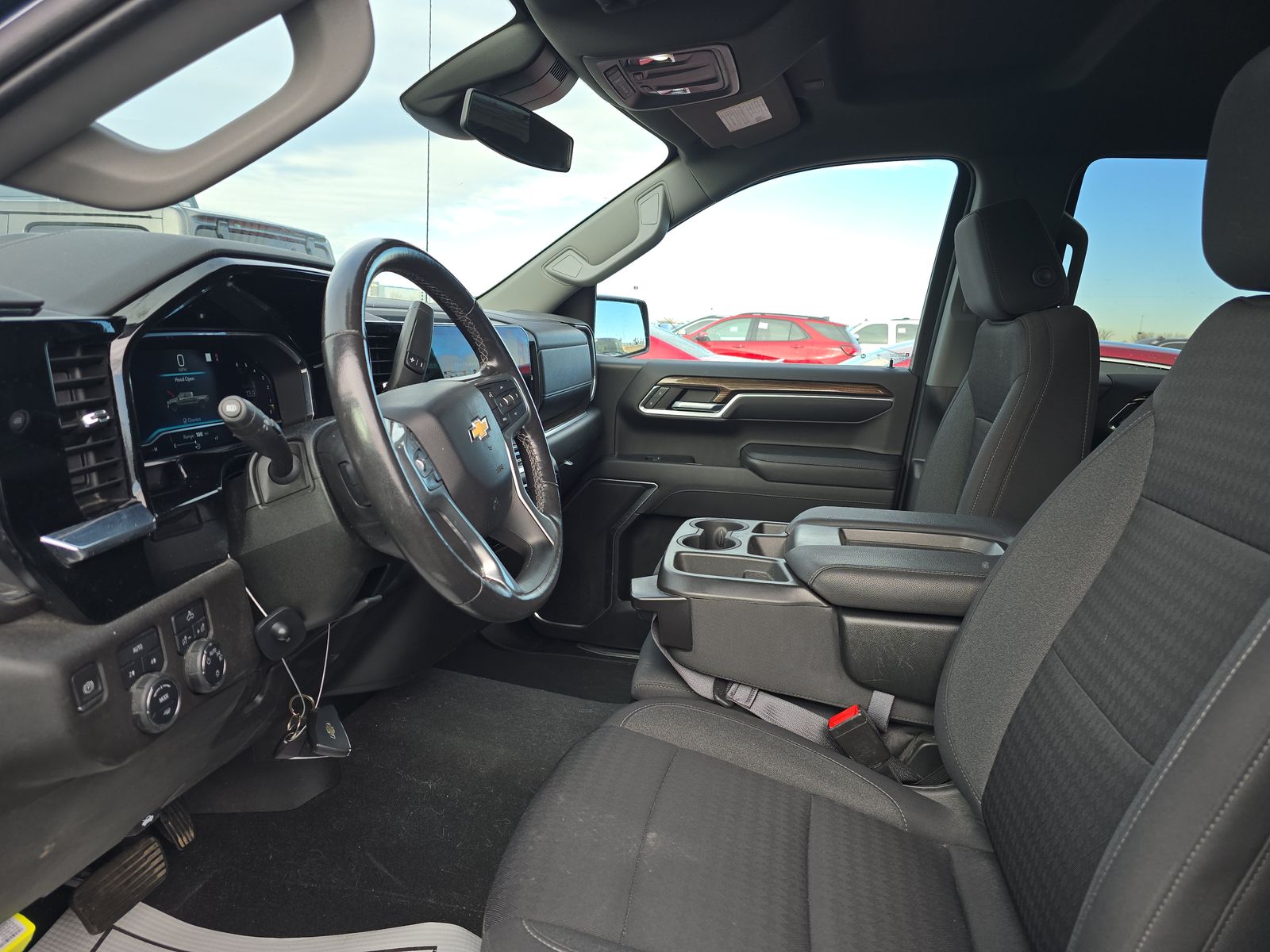 2022 Chevrolet Silverado 1500 LT AWD