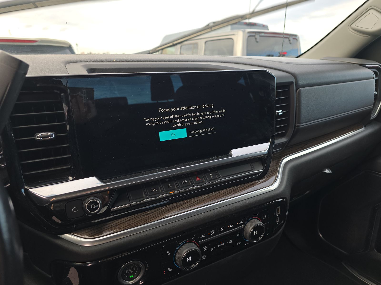 2022 Chevrolet Silverado 1500 LT AWD