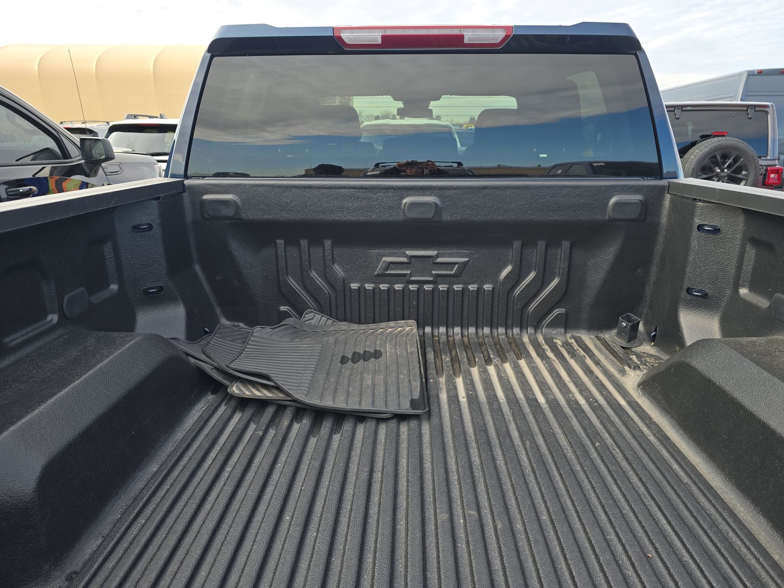 2022 Chevrolet Silverado 1500 LT AWD