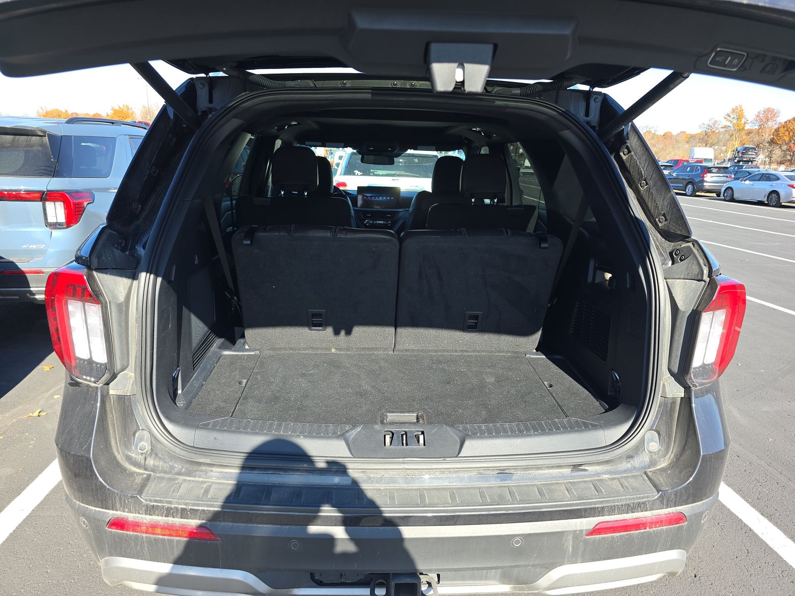 2025 Ford Explorer Platinum RWD