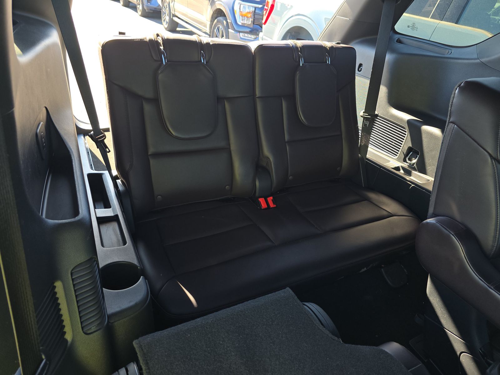 2025 Ford Explorer Platinum RWD