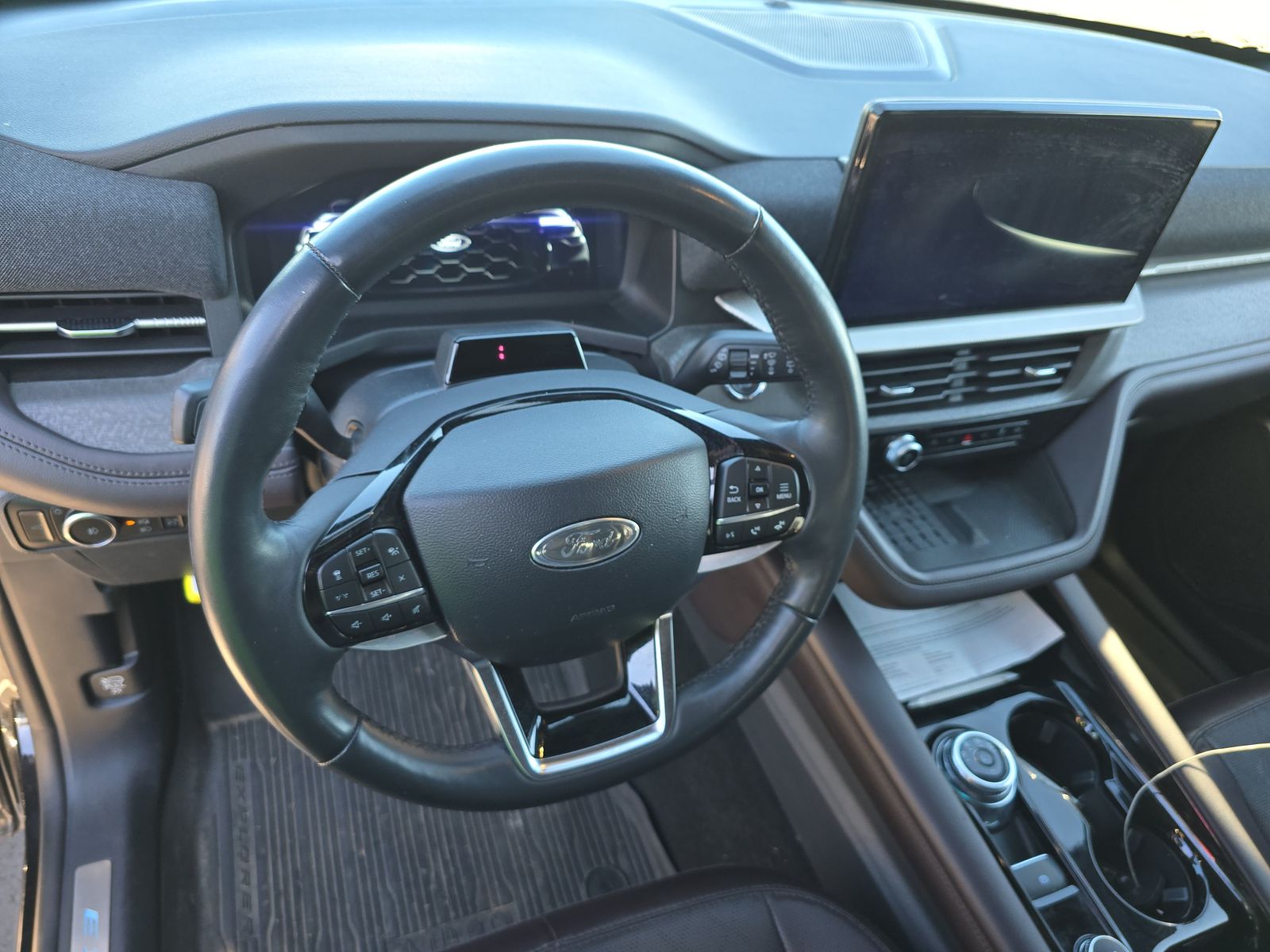 2025 Ford Explorer Platinum RWD