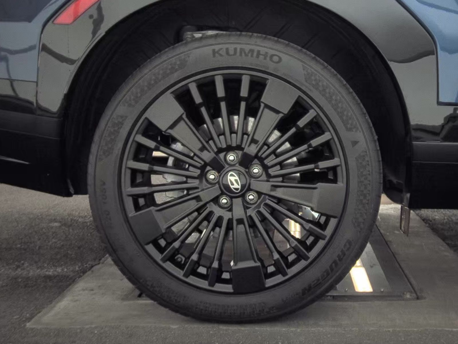 2025 Hyundai Santa Fe Hybrid Calligraphy AWD