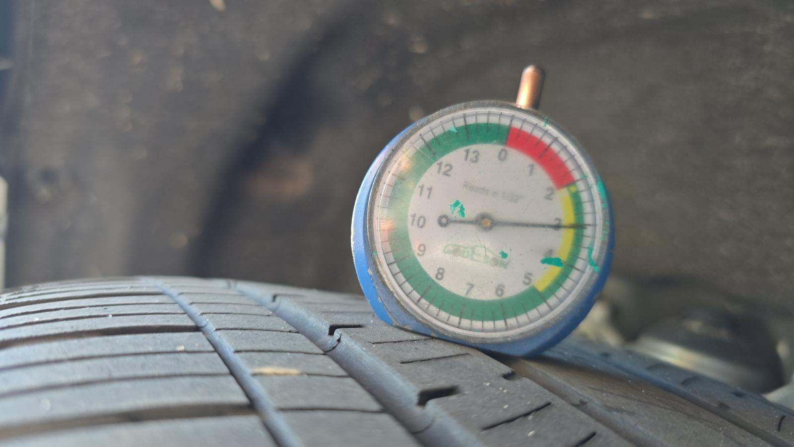 2025 Ford Explorer Platinum RWD