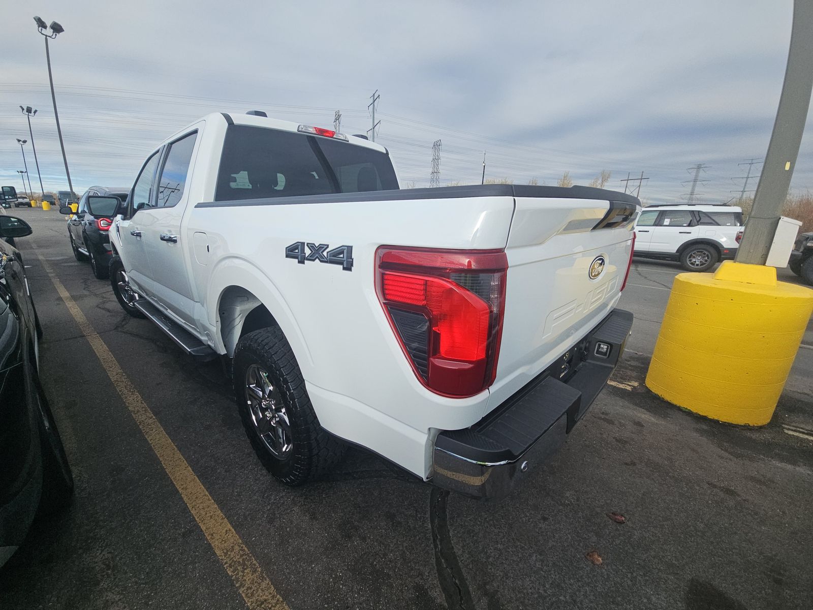 2024 Ford F-150 XLT AWD